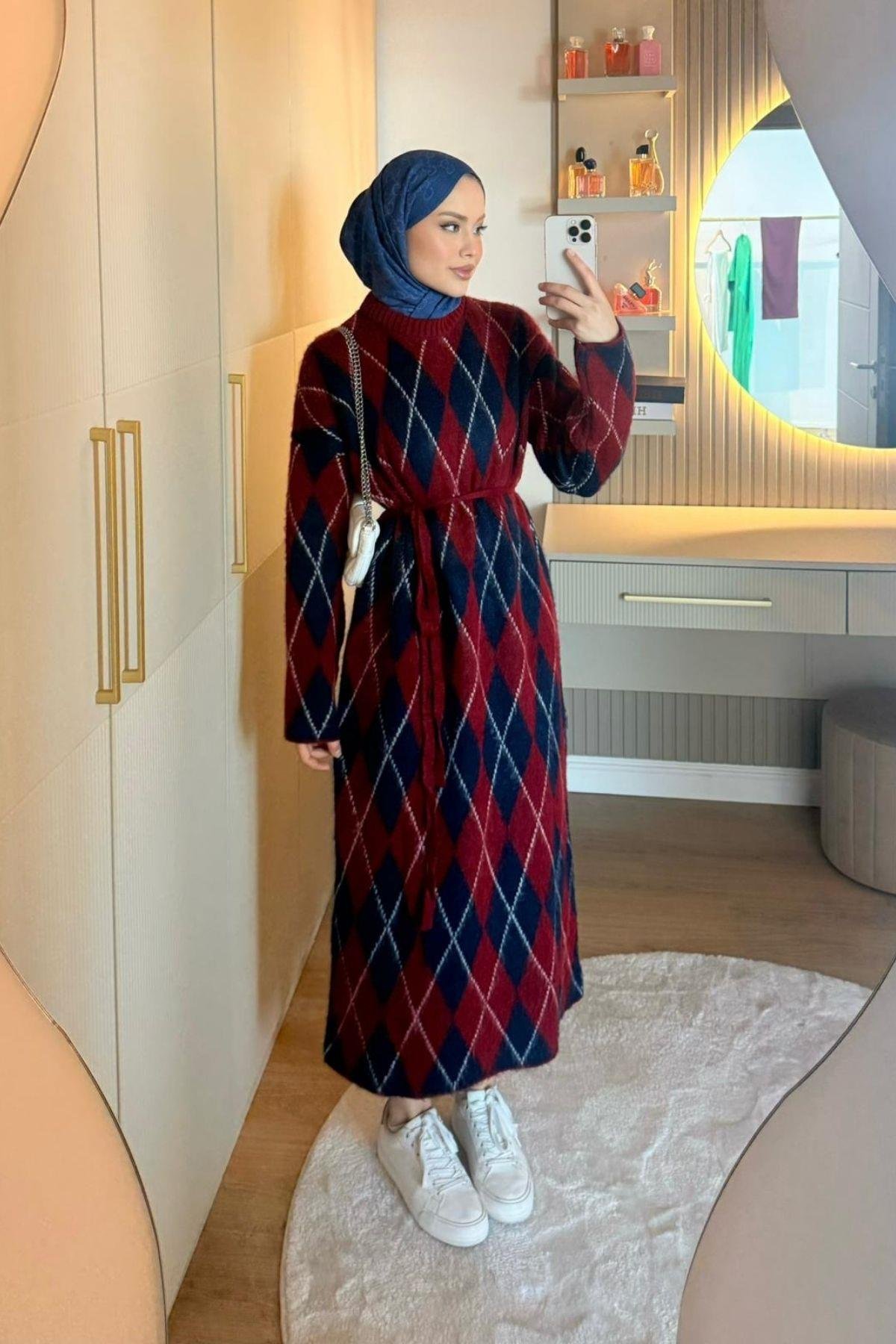 Baklava Desenli Triko Elbise Bordo, Fiyatları Baklava Desenli Triko Elbise Bordo| Haza Moda