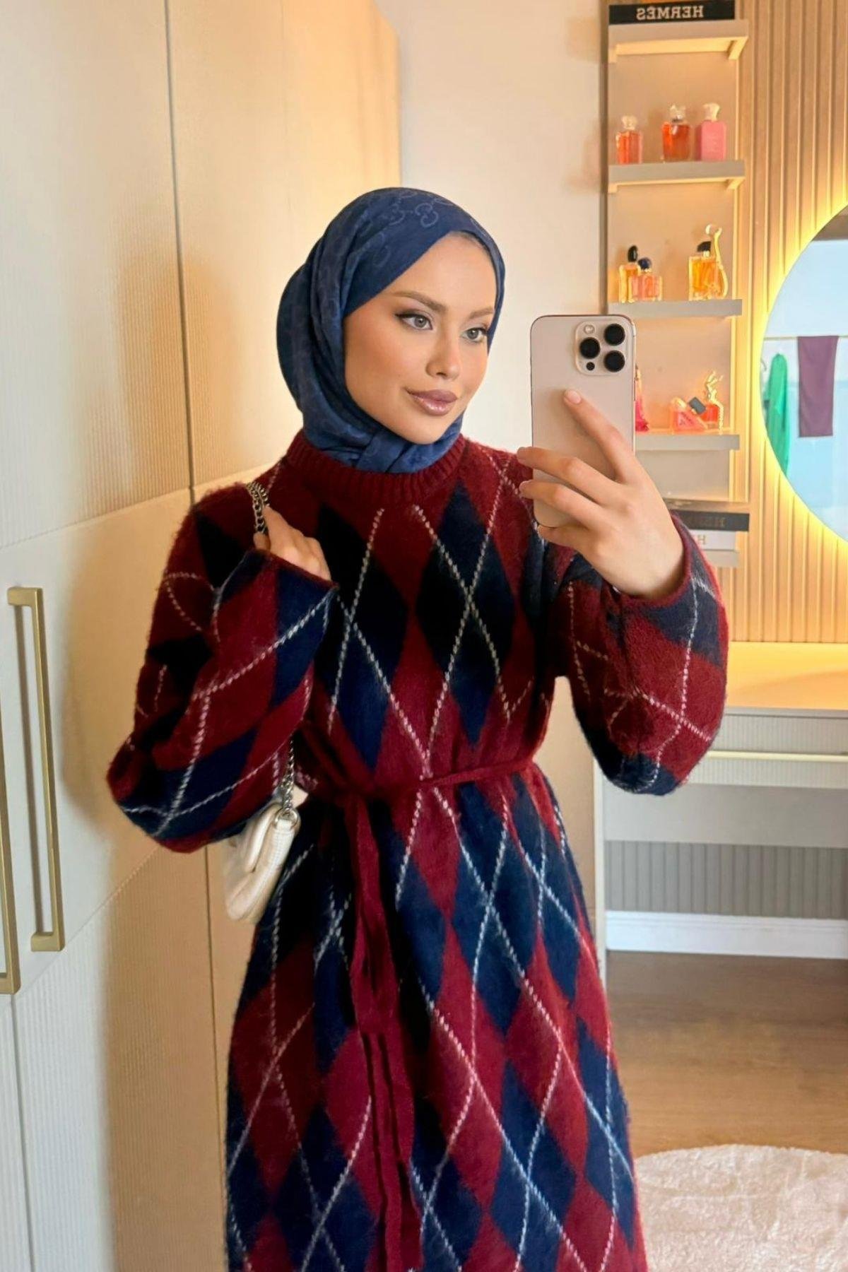 Baklava Desenli Triko Elbise Bordo, Fiyatları Baklava Desenli Triko Elbise Bordo| Haza Moda