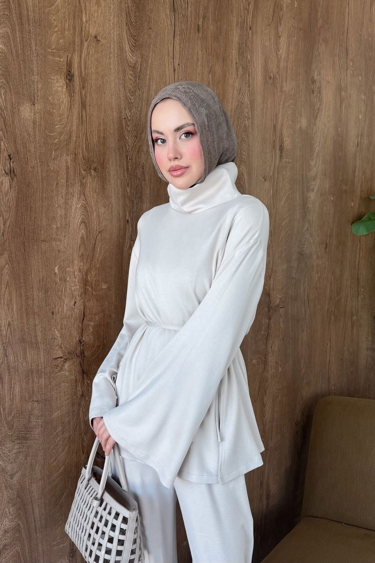 Bella Dik Yaka Takım Bej, Fiyatları 