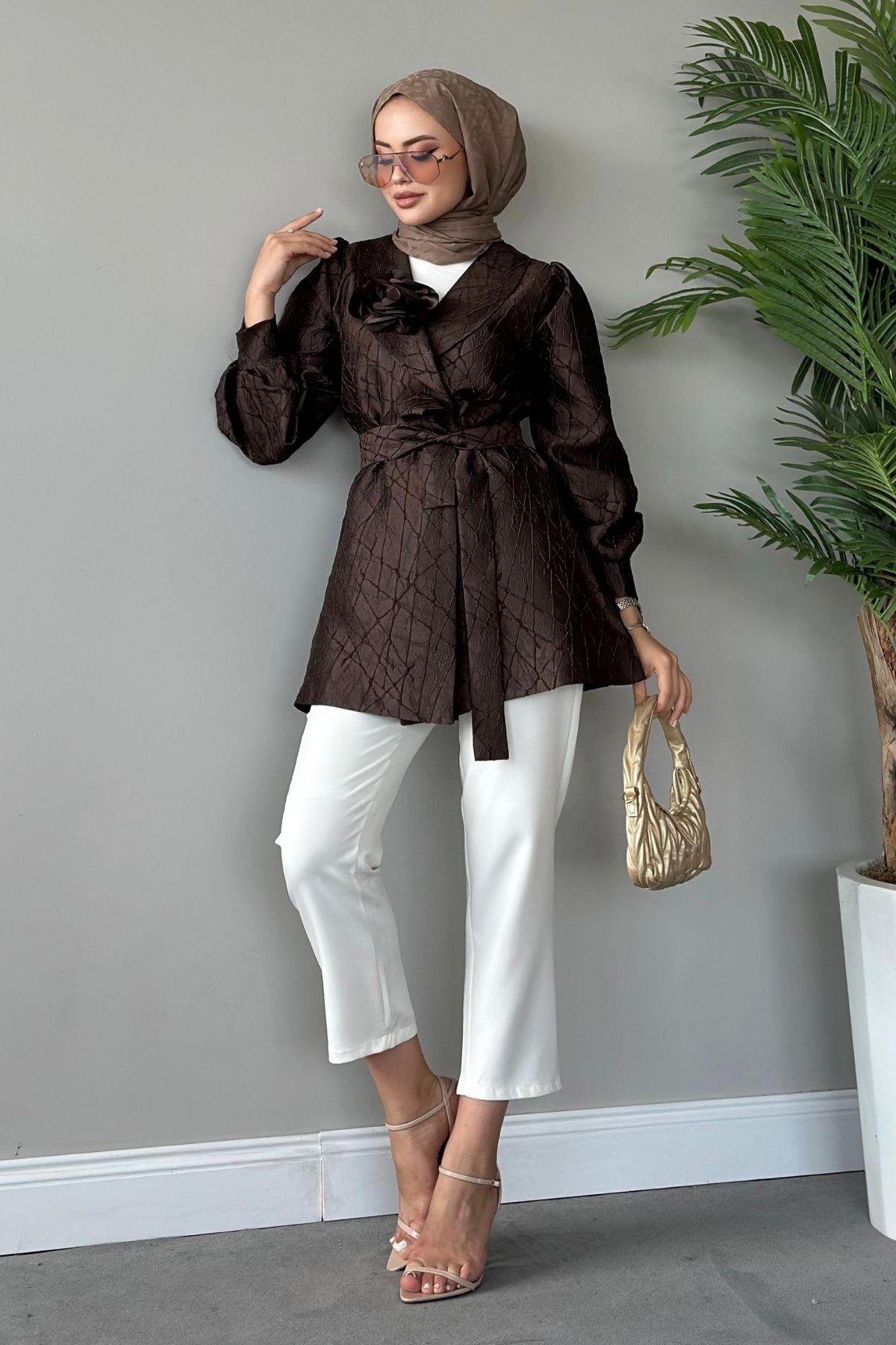 Betül Güllü Ceket Kahverengi, Fiyatları Haza Moda | Tesettür Giyim | Betül Güllü Ceket Kahverengi