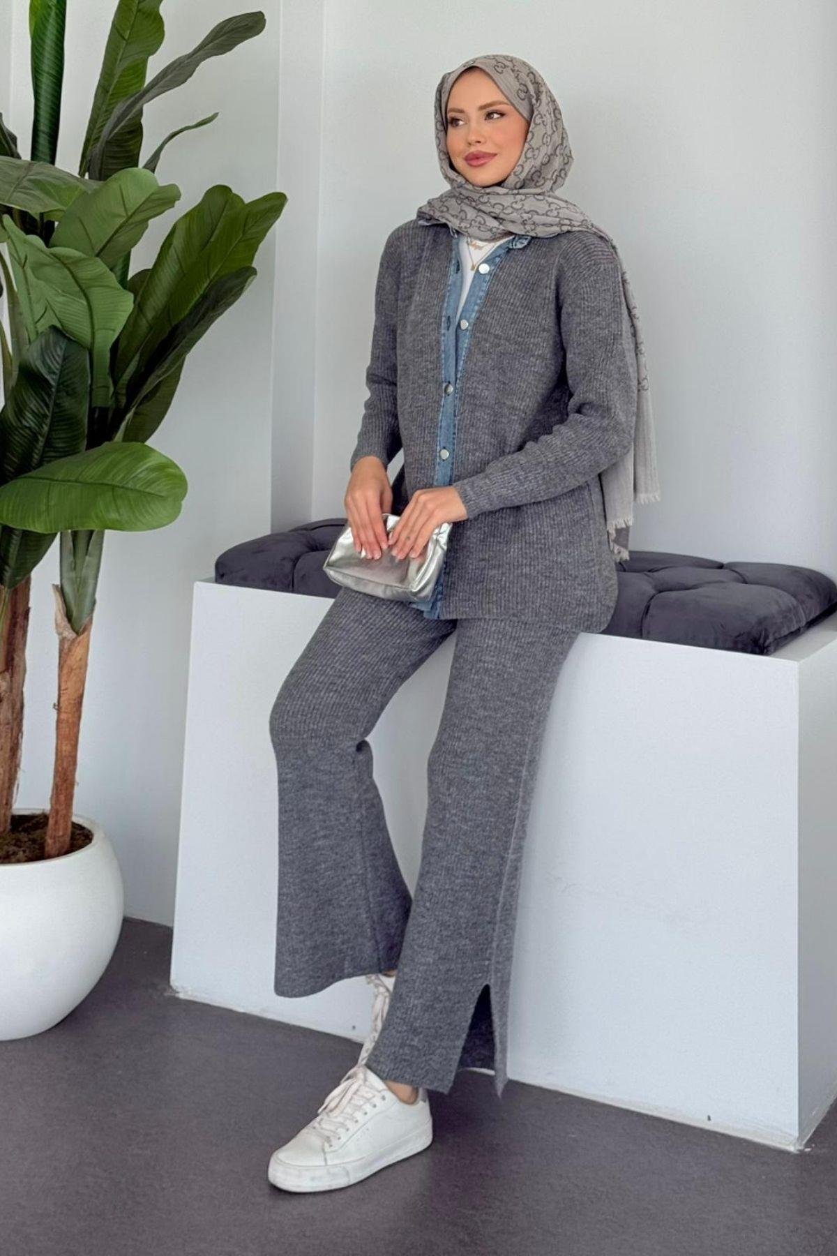 Çakım Düğmeli Triko Takım Füme, Fiyatları Çakım Düğmeli Triko Takım Füme- Haza Moda