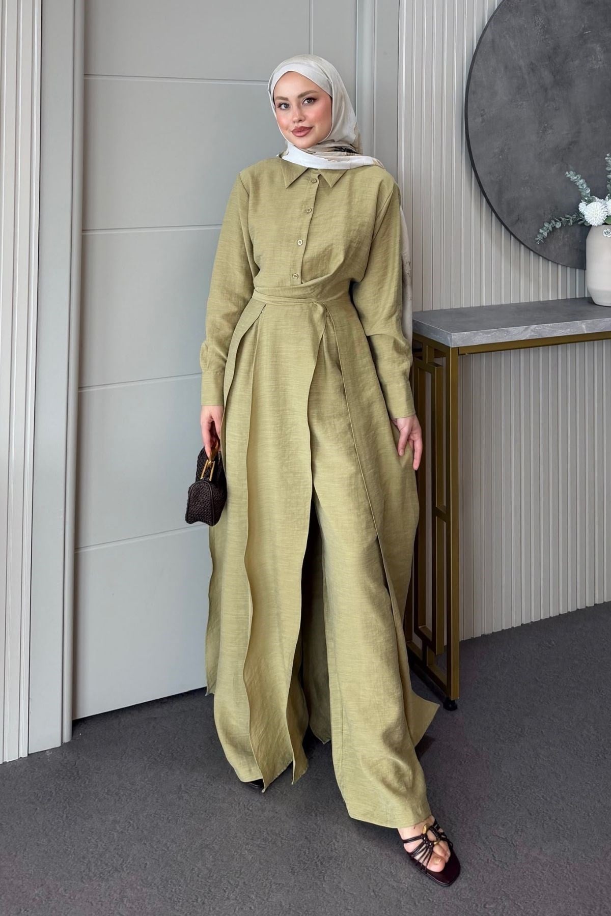 Celine Yırtmaçlı Pantolonlu Takım Yağ Yeşili , Fiyatları 