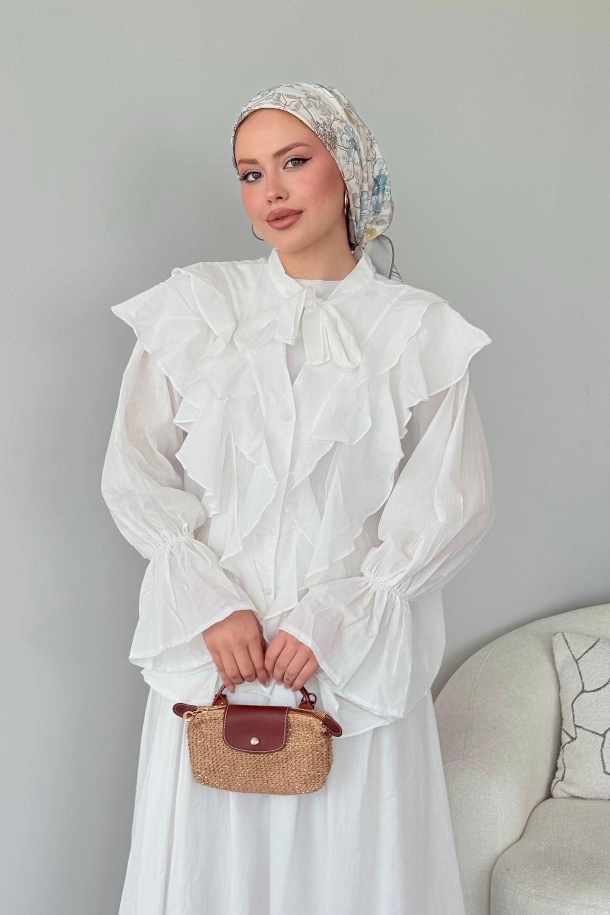 Çeşme Fırfırlı Takım Beyaz , Fiyatları Çeşme Fırfırlı Takım Beyaz - Haza Moda 