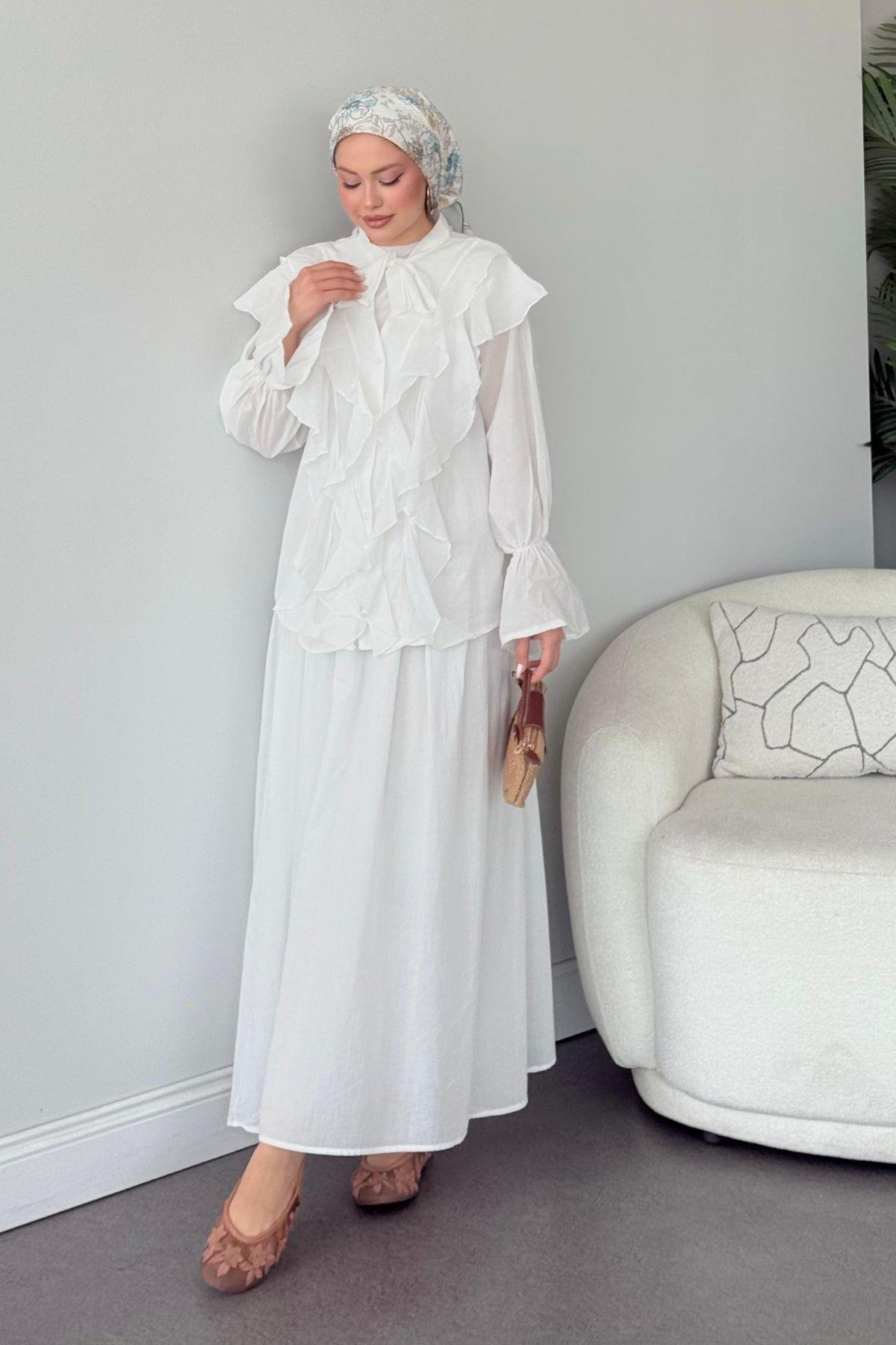 Çeşme Fırfırlı Takım Beyaz , Fiyatları Çeşme Fırfırlı Takım Beyaz - Haza Moda 