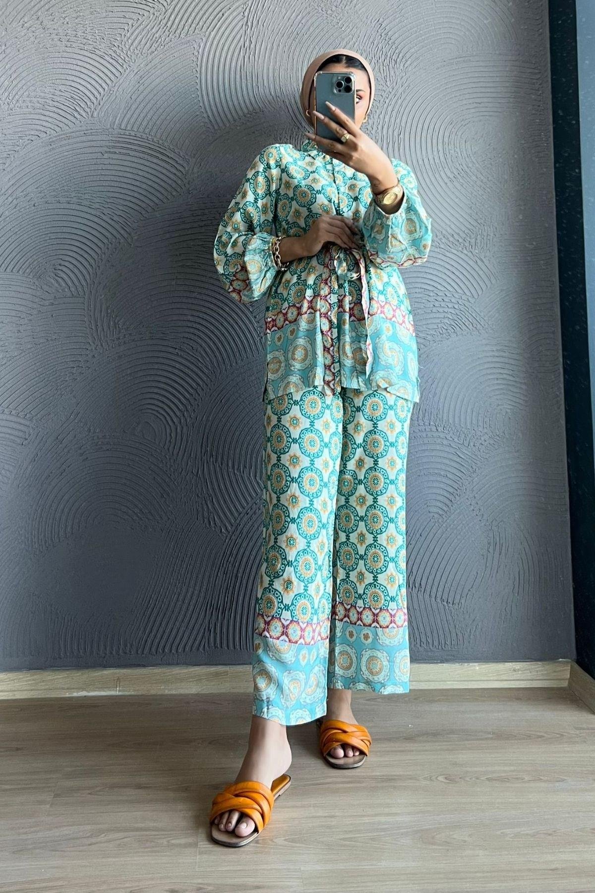 Çini Desen Viskon Takım-MİNT, Fiyatları Anna Takım-SİYAH – Haza Moda | Tesettür Giyim