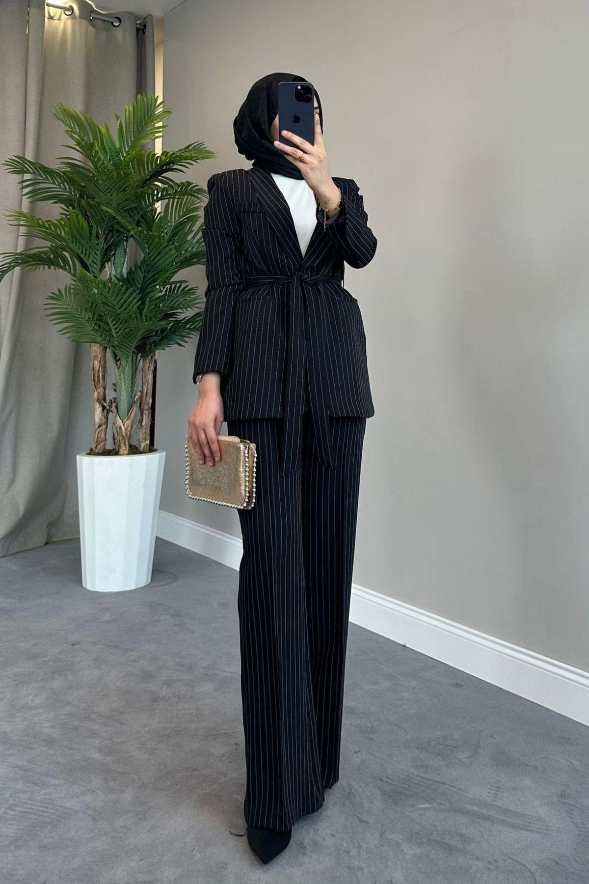 Çizgili Kemerli Palazzo Takım Siyah, Fiyatları Kemerli Palazzo Takım Siyah – Haza Moda | Tesettür Giyim