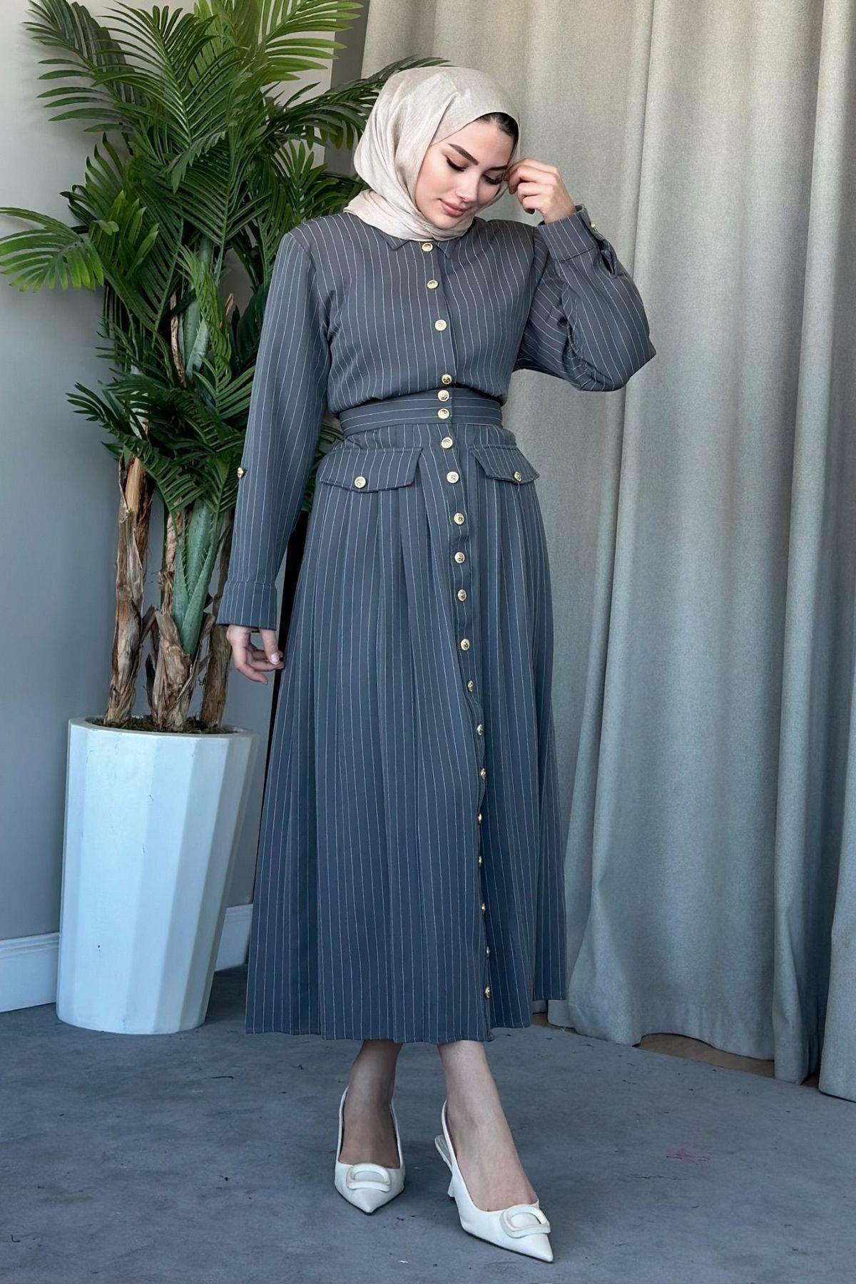 Çizgili Paris Elbise Gri, Fiyatları Haza Moda | Tesettür Giyim | Çizgili Paris Elbise Gri
