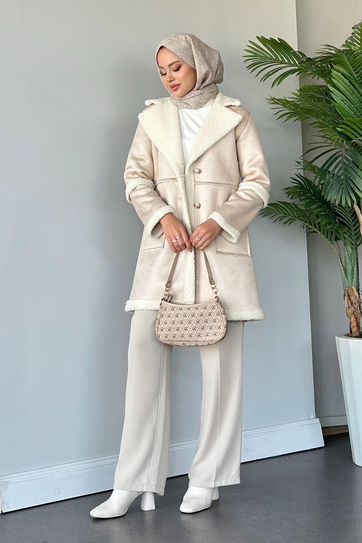 Deri Kürklü Kaban Bej, Fiyatları Haza Moda | Tesettür Giyim | Deri Kürklü Kaban Bej