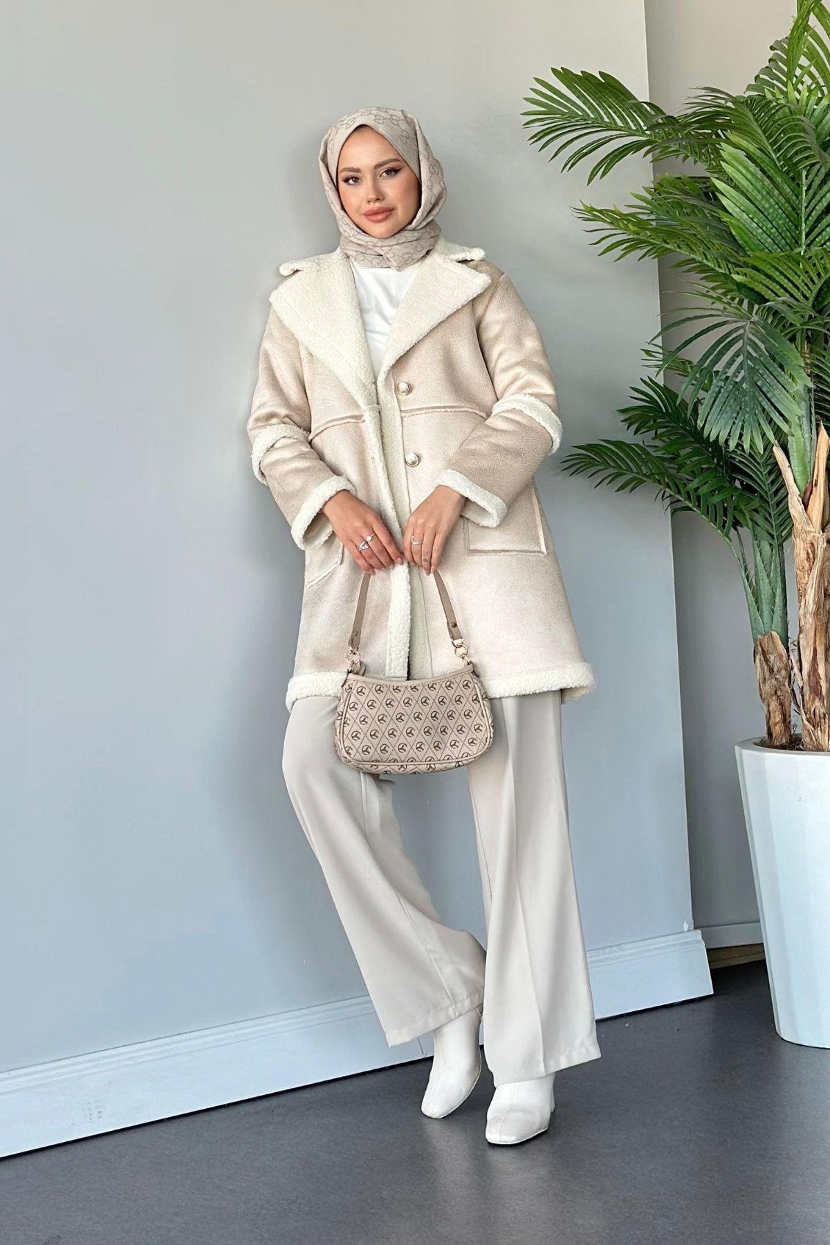 Deri Kürklü Kaban Bej, Fiyatları Haza Moda | Tesettür Giyim | Deri Kürklü Kaban Bej