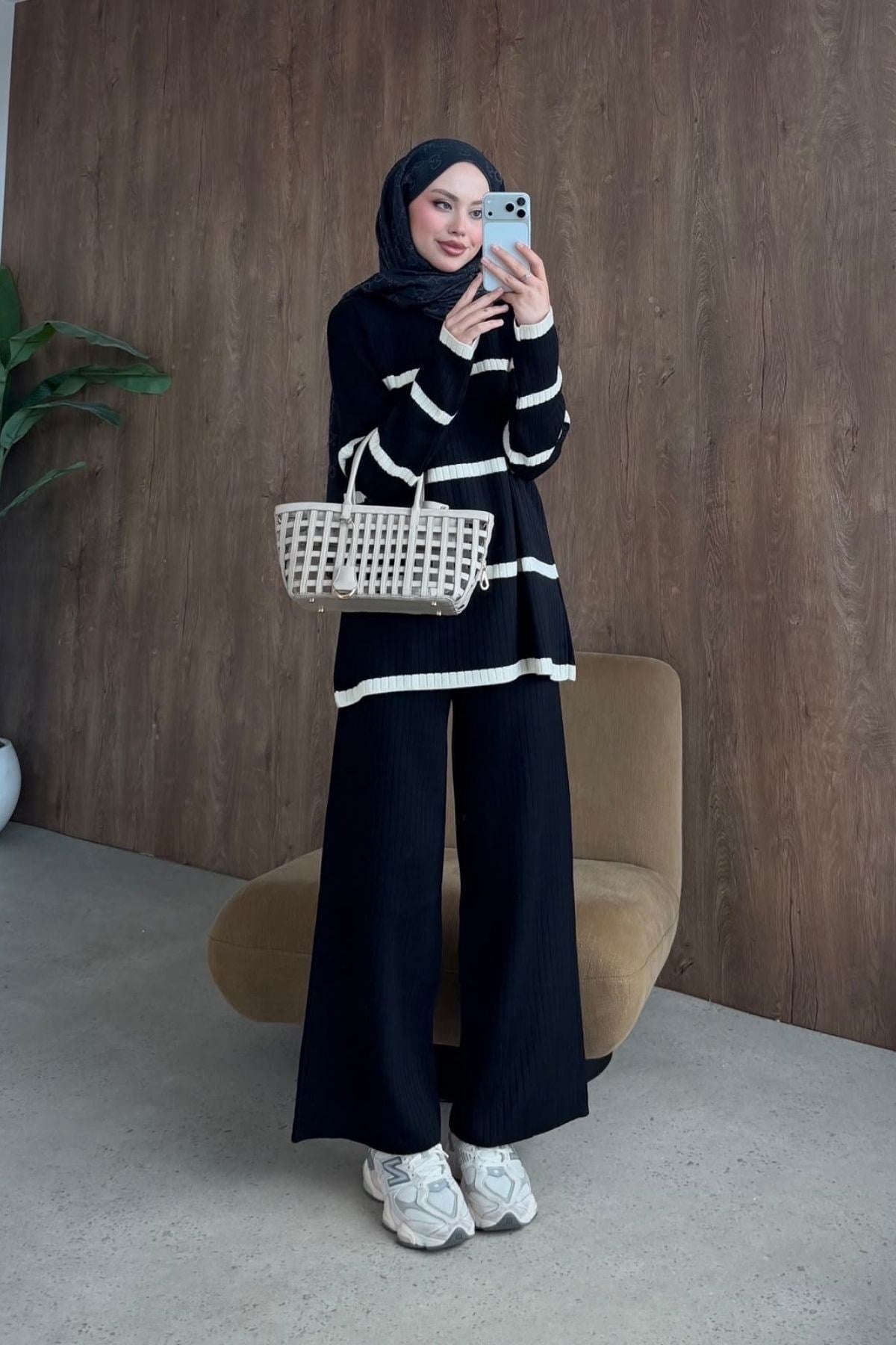 Deyzi Triko Takım Siyah, Fiyatları Deyzi Triko Takım Siyah– Haza Moda | Tesettür Giyim