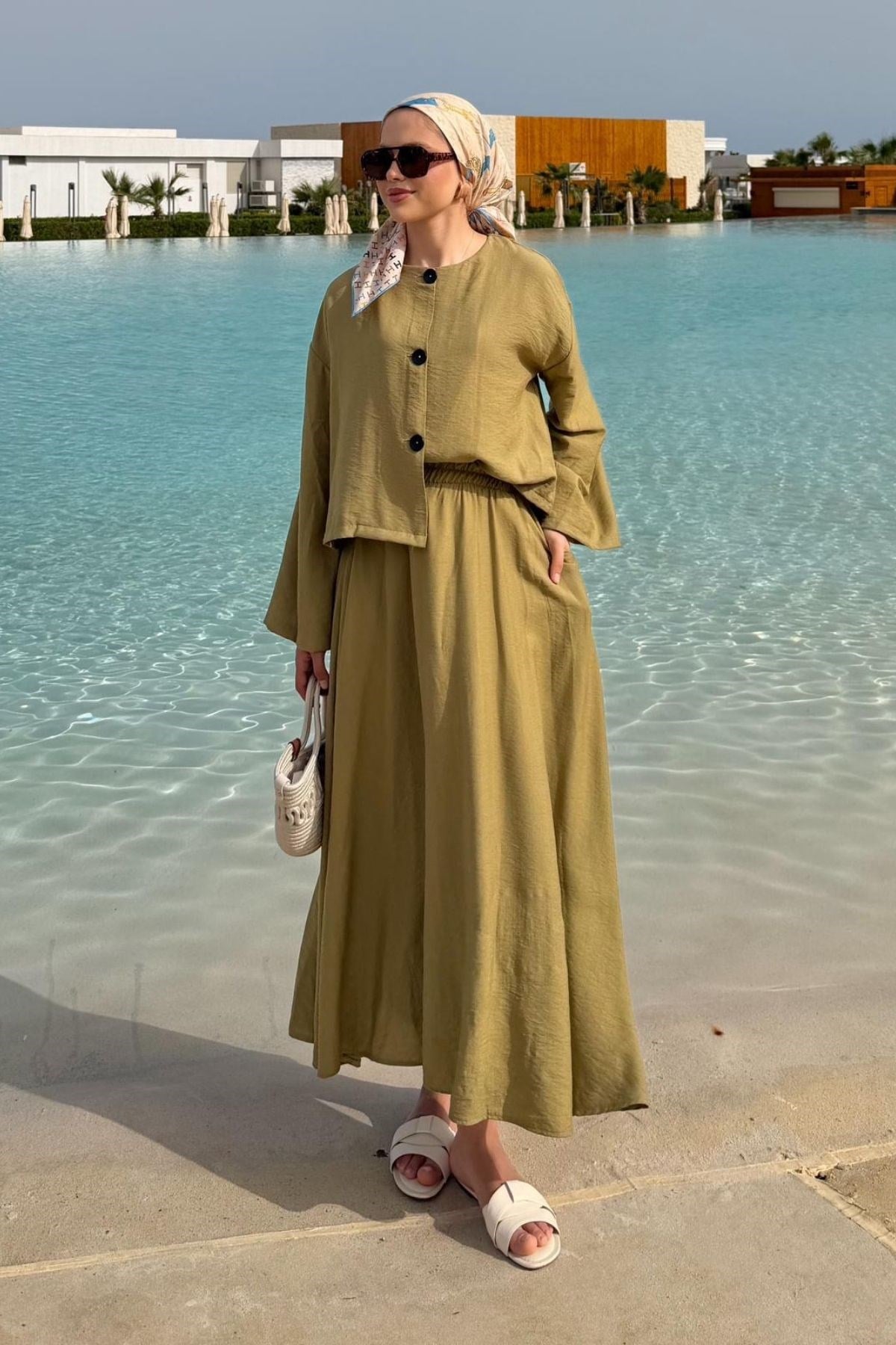 Dilan Keten Etekli Takım Yağ Yeşili, Fiyatları Dilan Keten Etekli Takım Yağ Yeşili| Haza Moda
