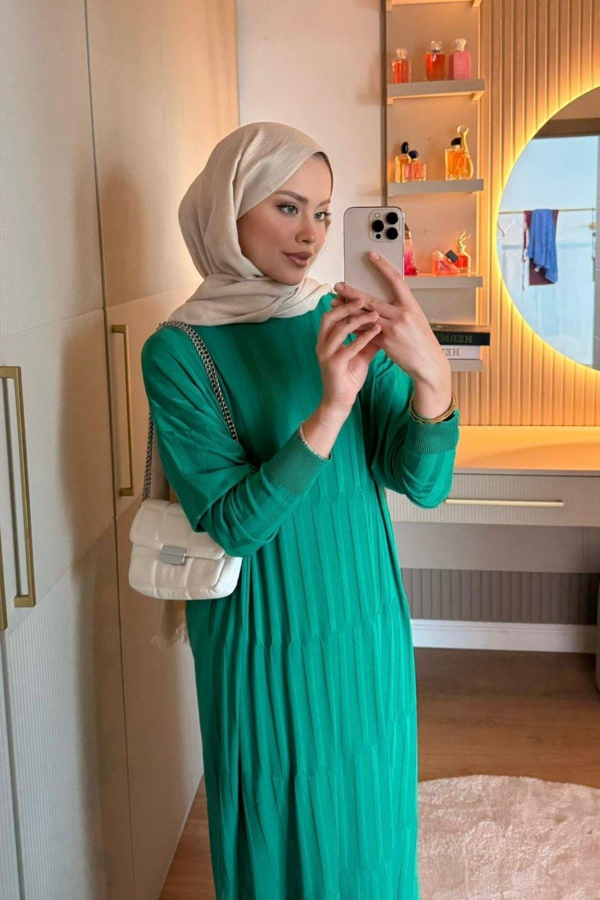 Dolgu Merserize Elbise Yeşil, Fiyatları Dolgu Merserize Elbise Yeşil - Haza Moda