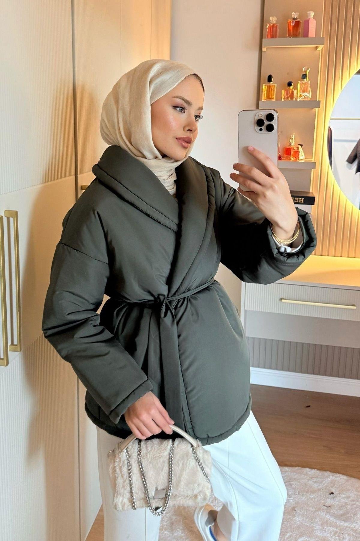 Düz Kuşaklı Şişme Mont Haki, Fiyatları Düz Kuşaklı Şişme Mont Haki- Haza Moda 