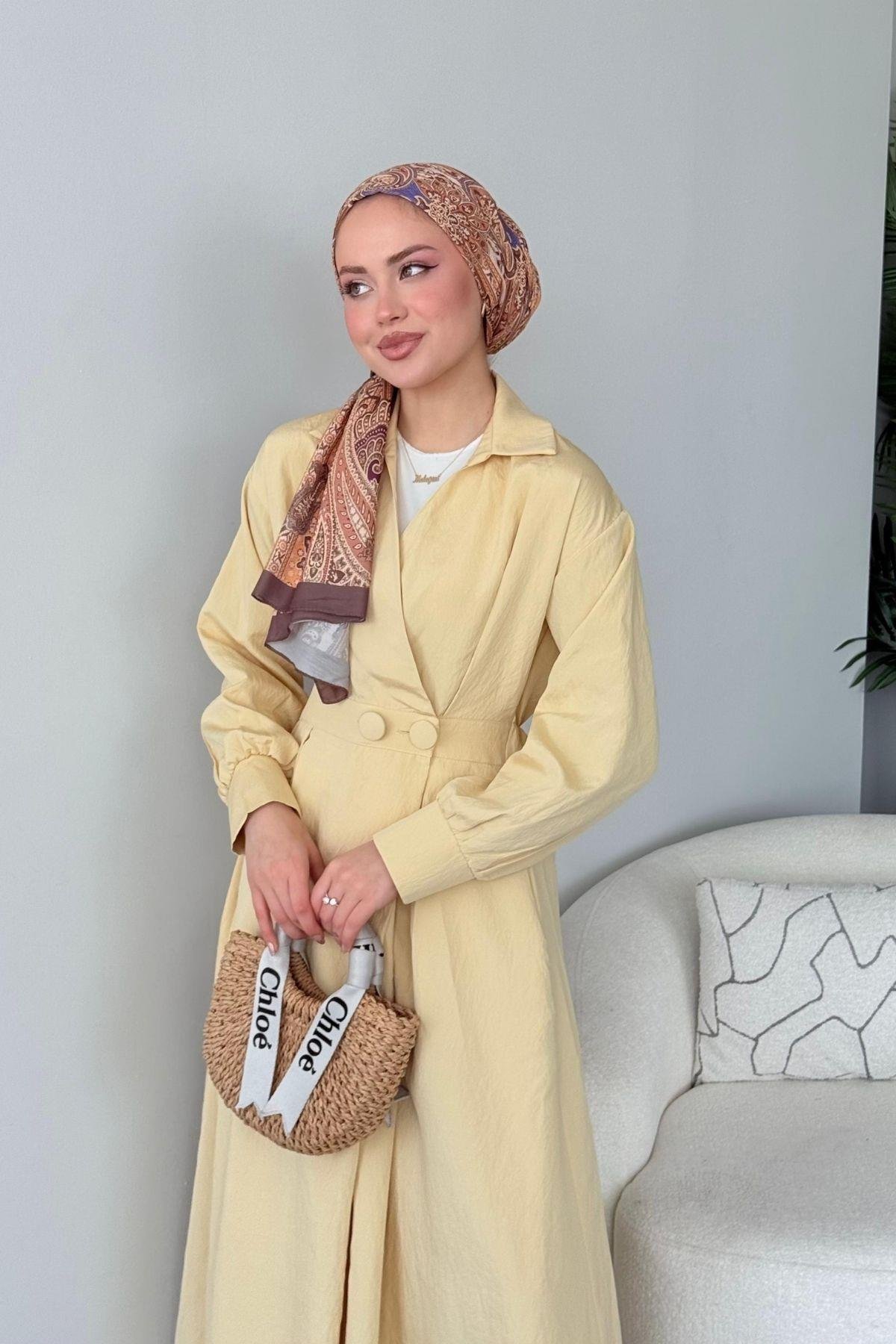 Elizabeth Düğmeli Elbise Sarı, Fiyatları Elizabeth Düğmeli Elbise Sarı- Haza Moda