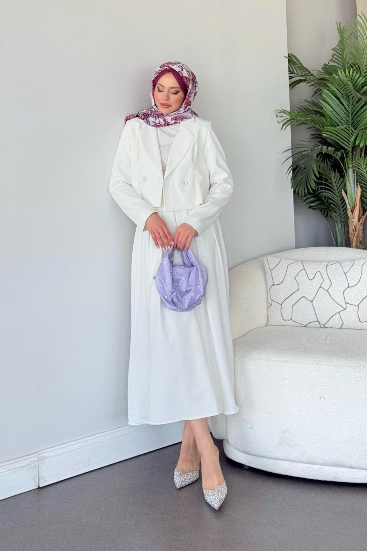 Elvin Etekli Takım Beyaz, Fiyatları Elvin Etekli Takım Beyaz- Haza Moda 