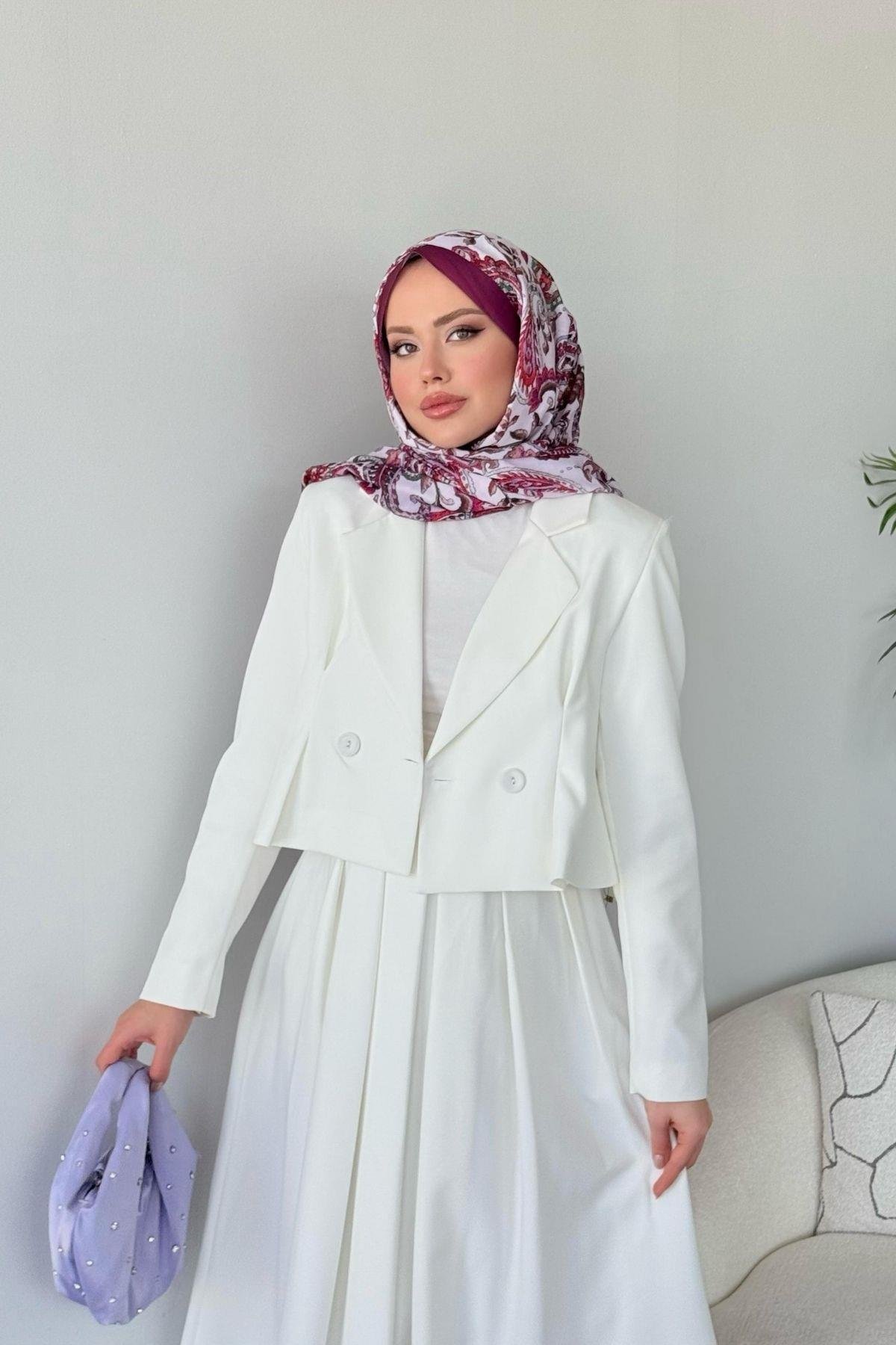 Elvin Etekli Takım Beyaz, Fiyatları Elvin Etekli Takım Beyaz- Haza Moda 