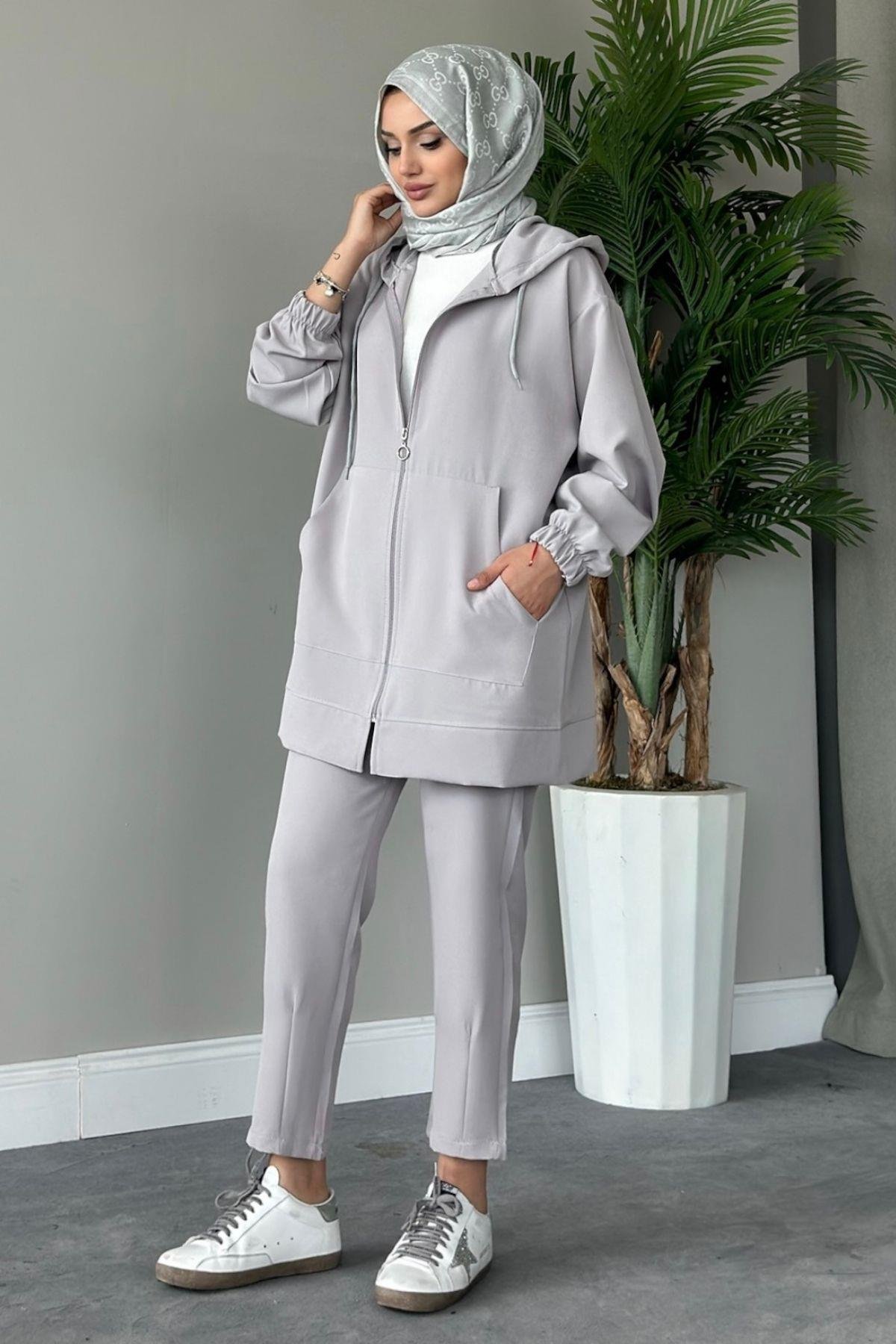 Fermuarlı Spor Takım Gri, Fiyatları Haza Moda | Tesettür Giyim | Fermuarlı Spor Takım Gri