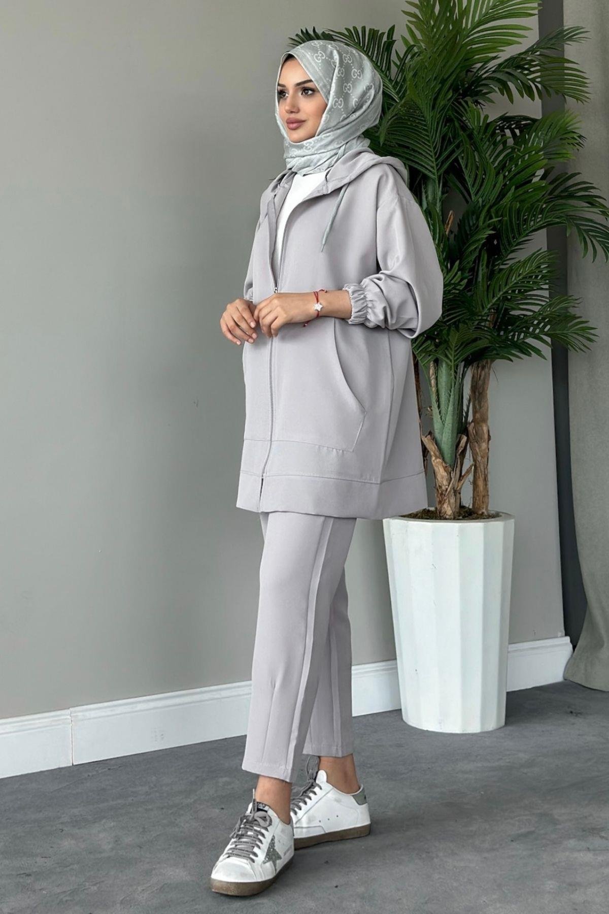 Fermuarlı Spor Takım Gri, Fiyatları Haza Moda | Tesettür Giyim | Fermuarlı Spor Takım Gri