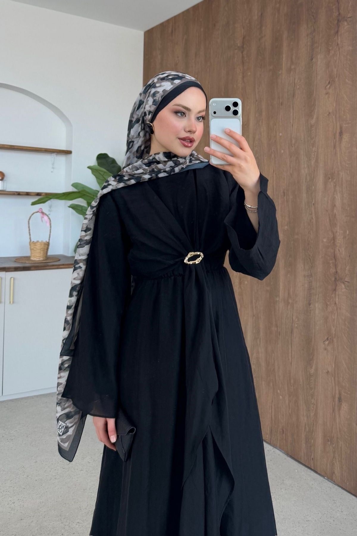 Fidan Broş Detaylı Elbise Siyah, Fiyatları 