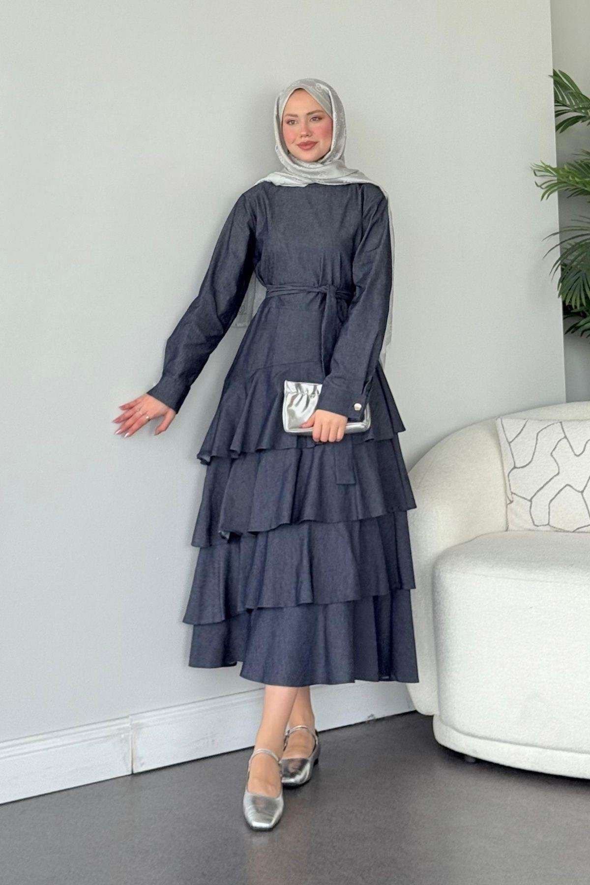 Fırfır Detaylı Tensel Kot Elbise Açık Mavi, Fiyatları Haza Moda | Tesettür Giyim | Fırfır Detaylı Tensel Kot Elbise Açık Mavi