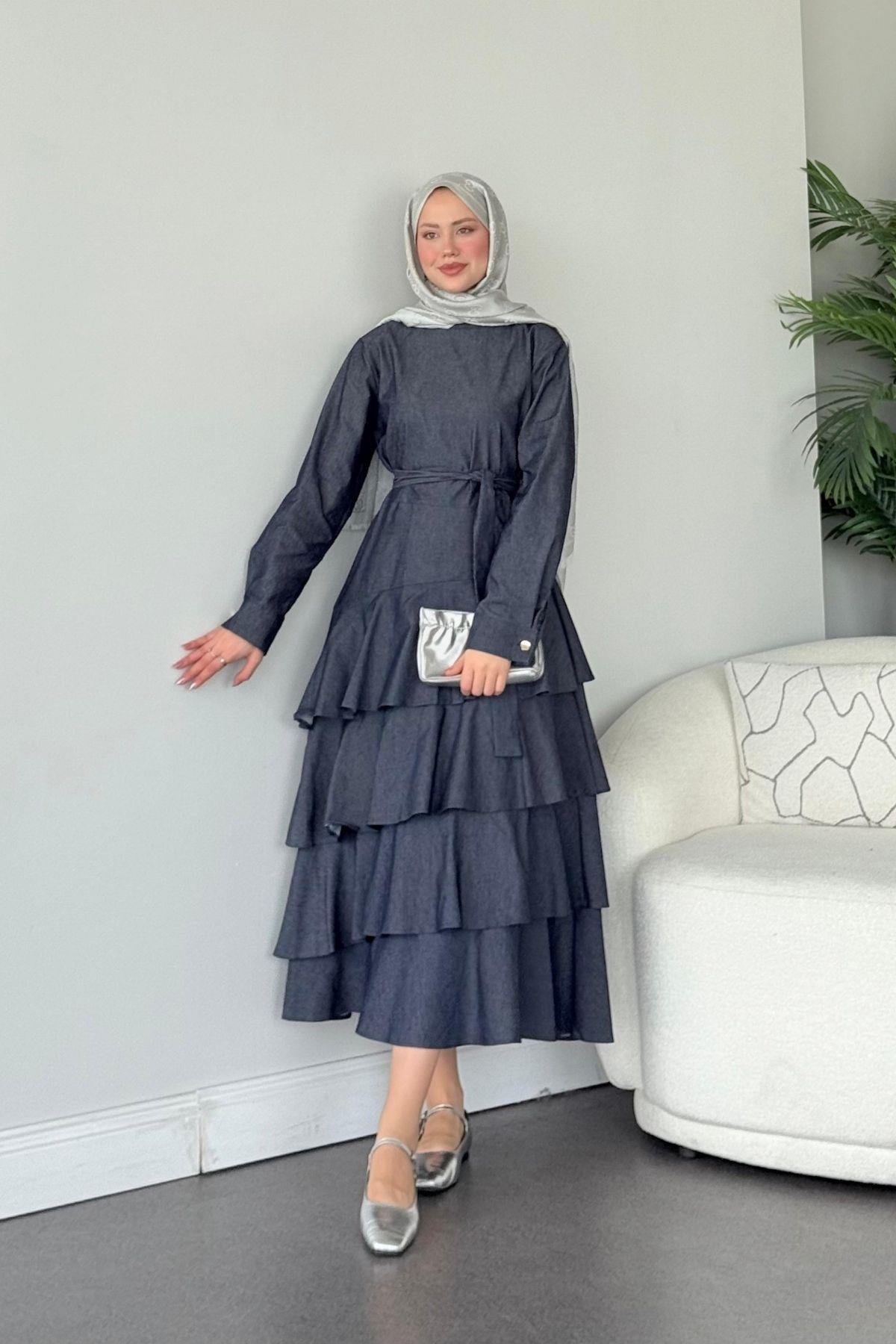 Fırfır Detaylı Tensel Kot Elbise Açık Mavi, Fiyatları Haza Moda | Tesettür Giyim | Fırfır Detaylı Tensel Kot Elbise Açık Mavi