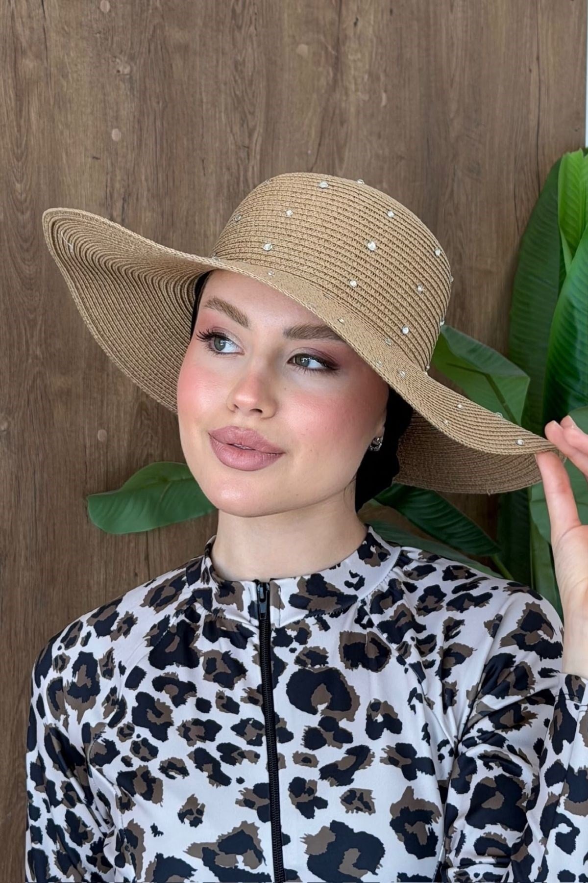 Full Taşlı Hasır Şapka Camel, Fiyatları Full Taşlı Hasır Şapka Camel | Haza Moda