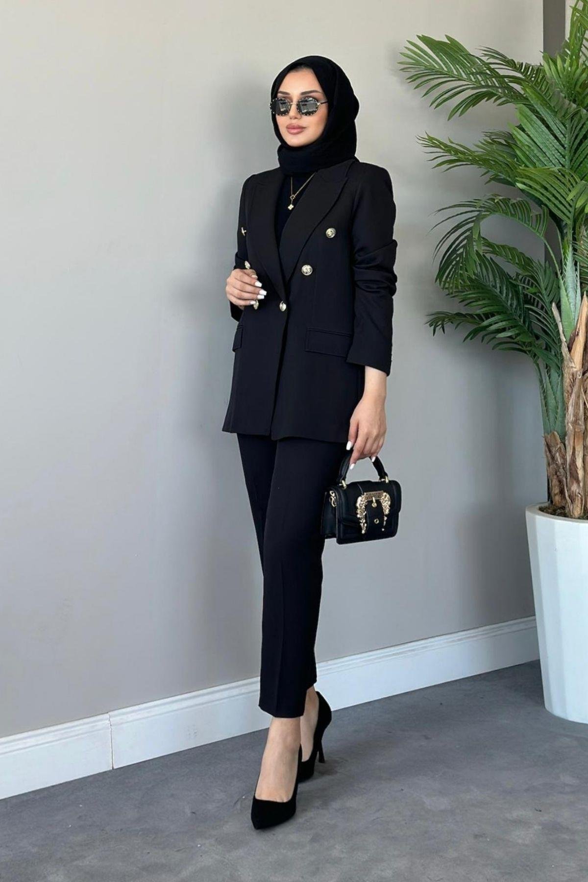 Gold Düğmeli Ceketli Takım Siyah, Fiyatları 