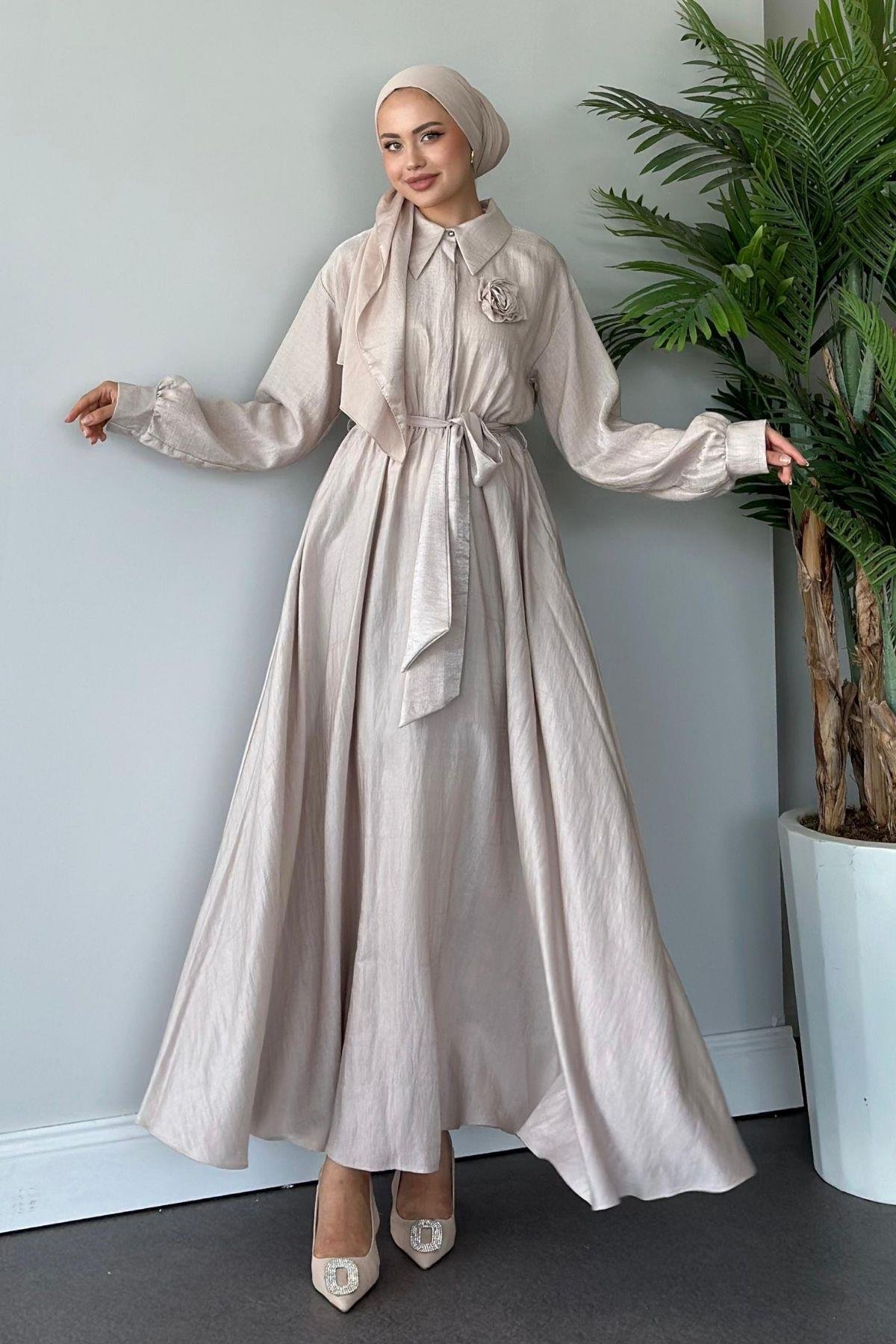 Gül Broşlu Elbise Bej, Fiyatları 