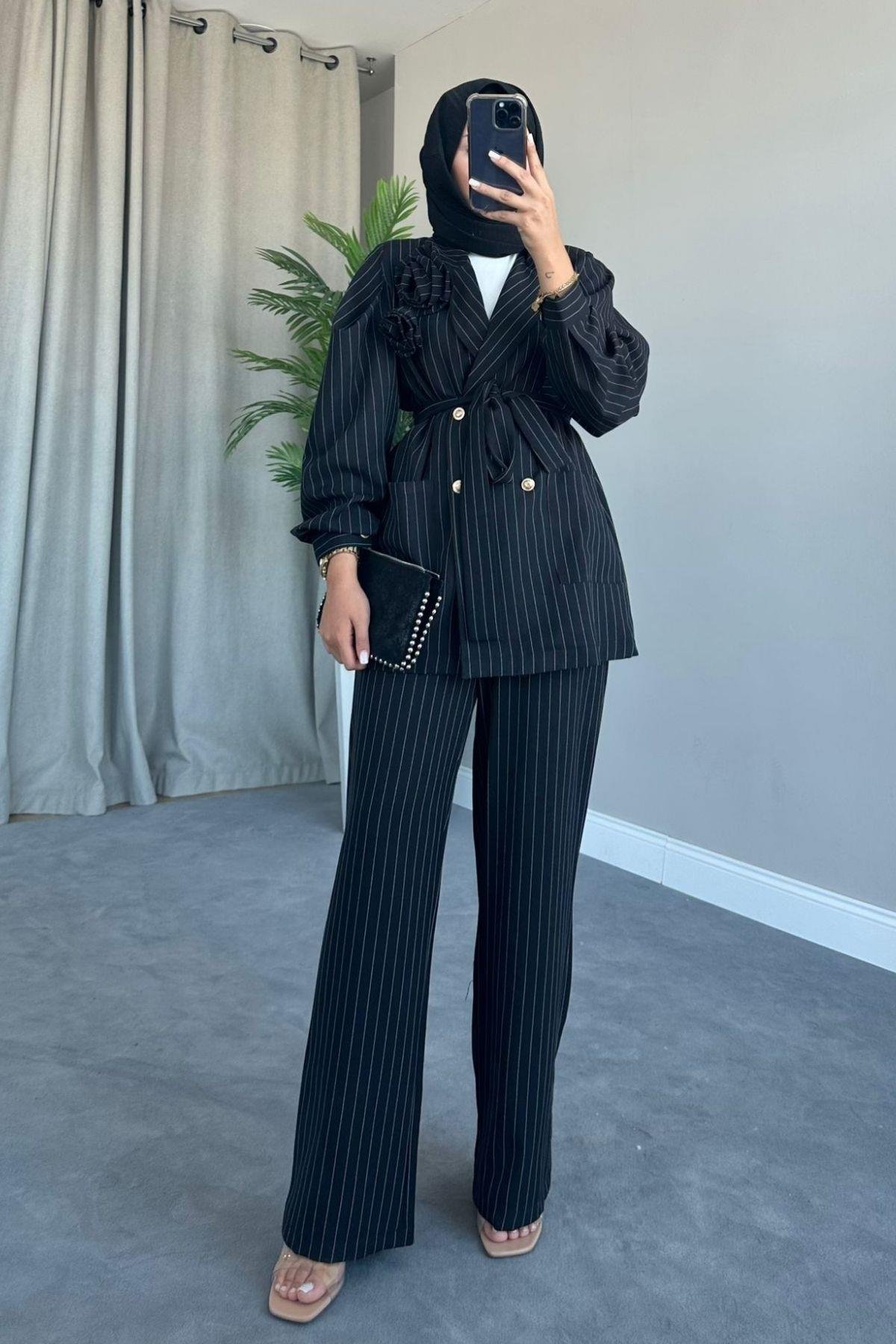 Güllü Çizgili Takım Siyah, Fiyatları 