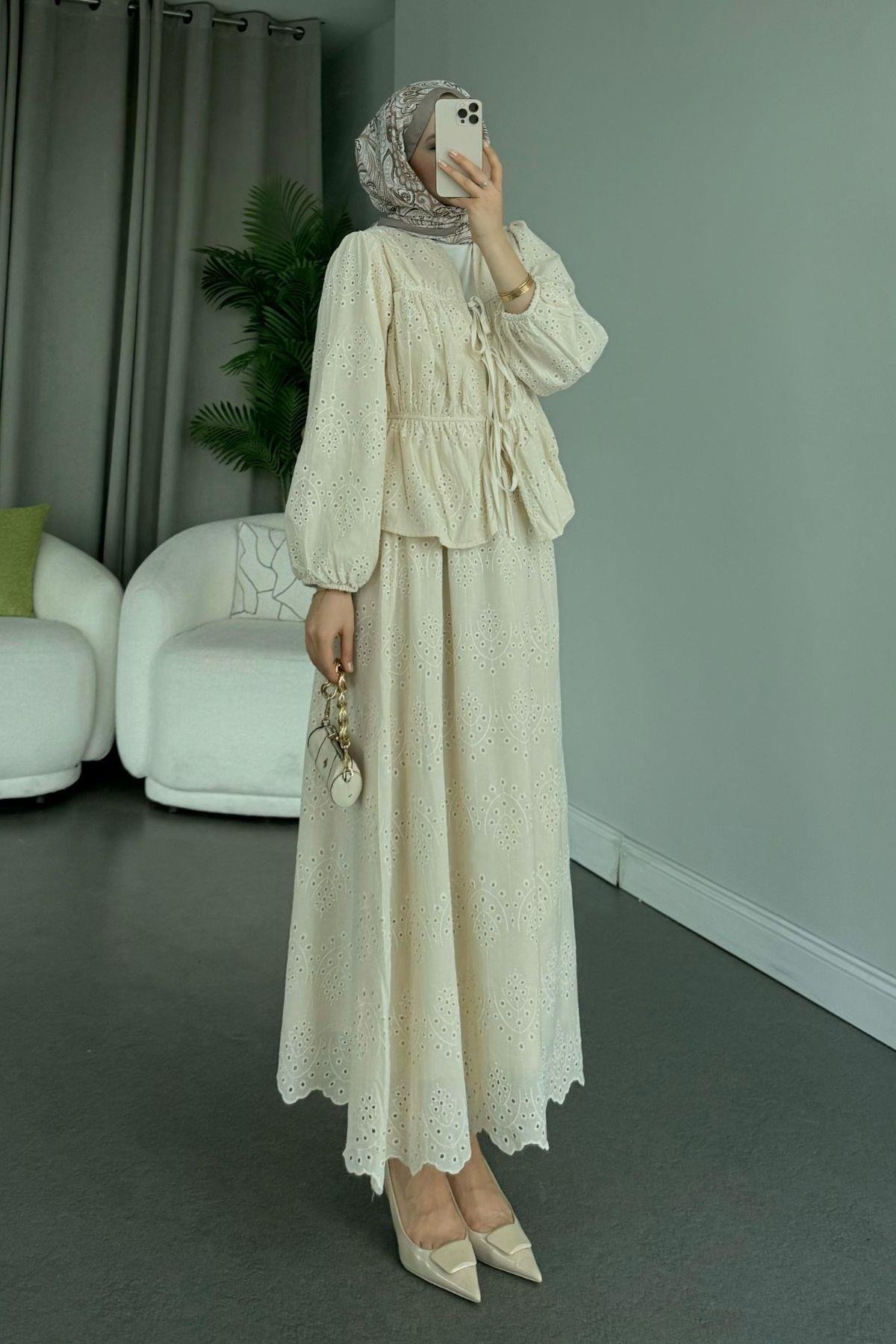 Güneş Etekli Takım Ekru, Fiyatları 