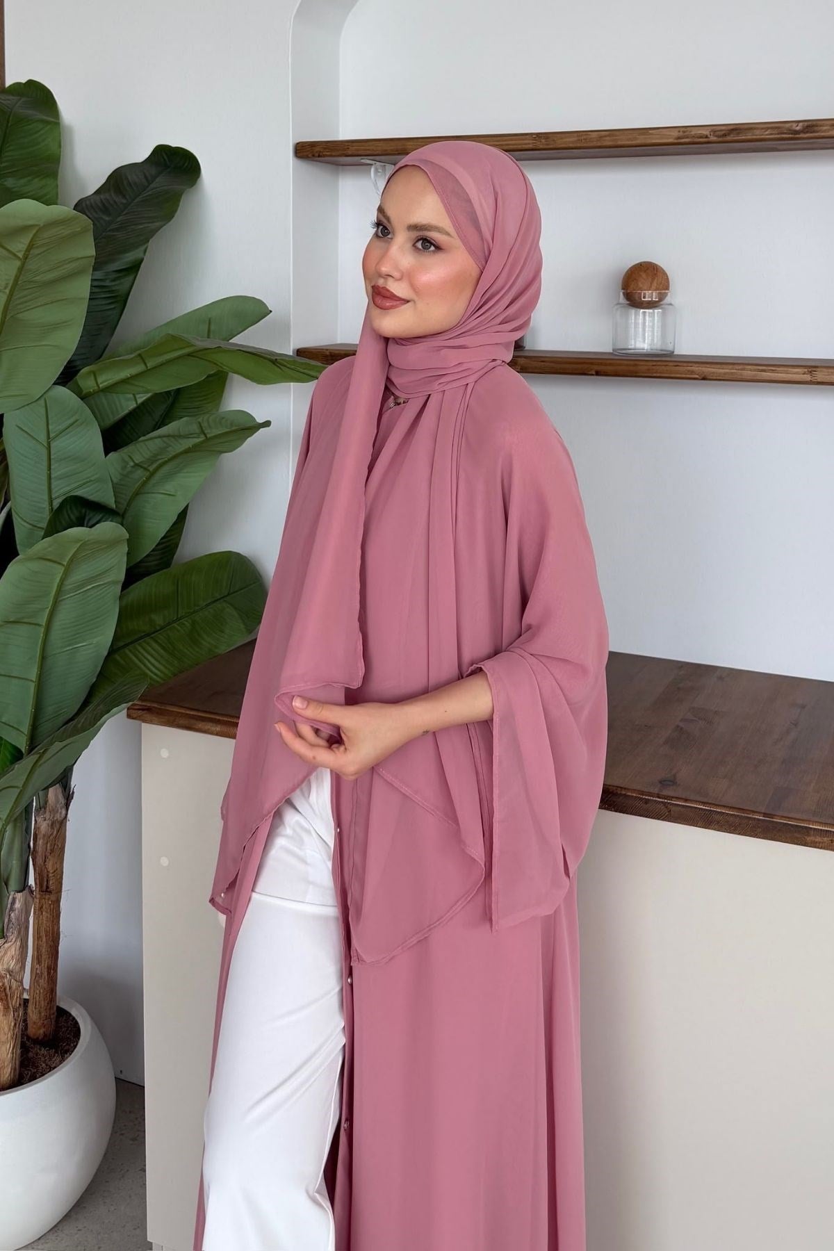 Hürrem Şallı Abaya Pudra, Fiyatları Hürrem Şallı Abaya Pudra | Haza Moda