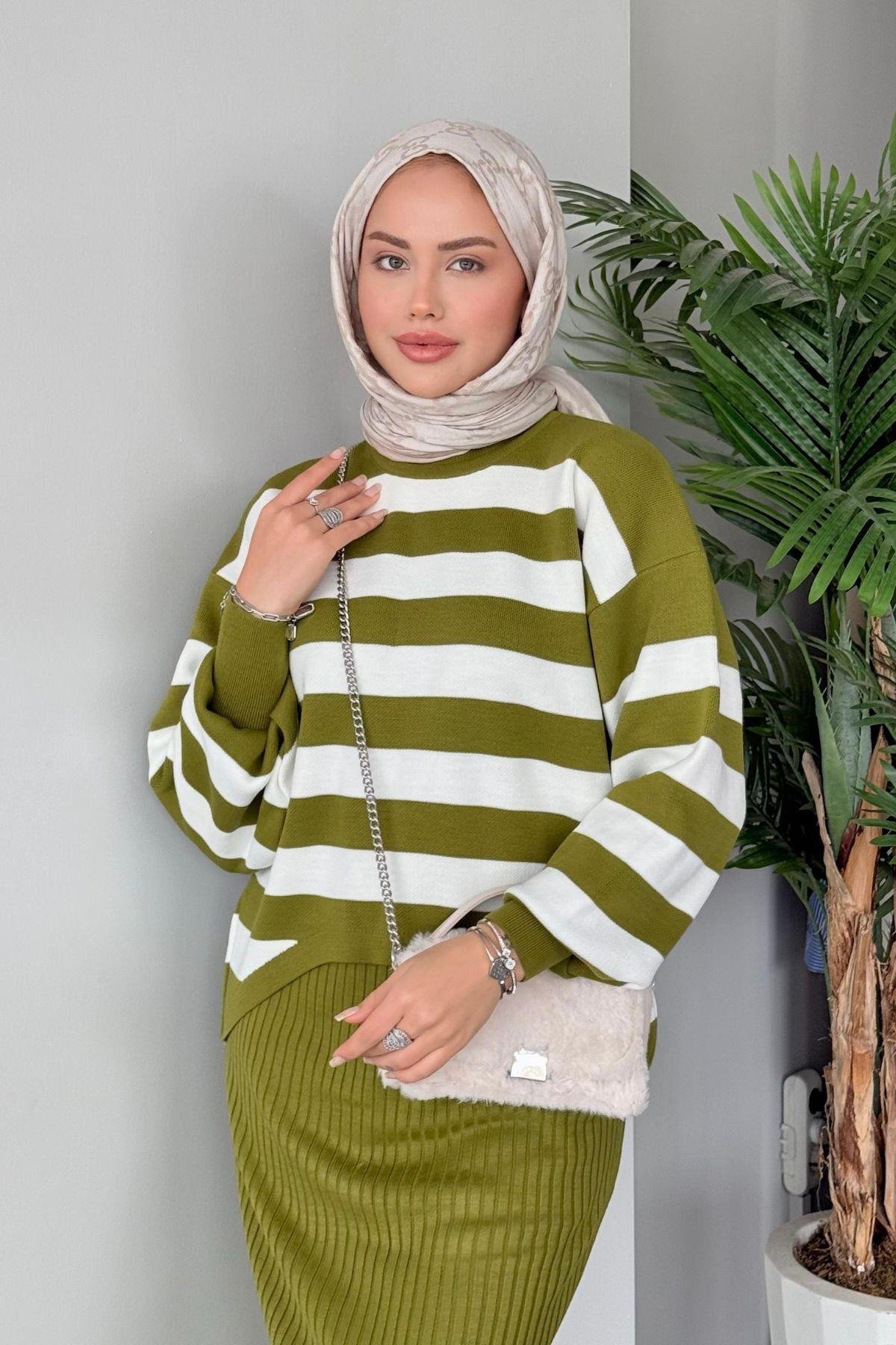Jileli Triko Takım Yağyeşili, Fiyatları Haza Moda | Tesettür Giyim | Jileli Triko Takım Yağyeşili
