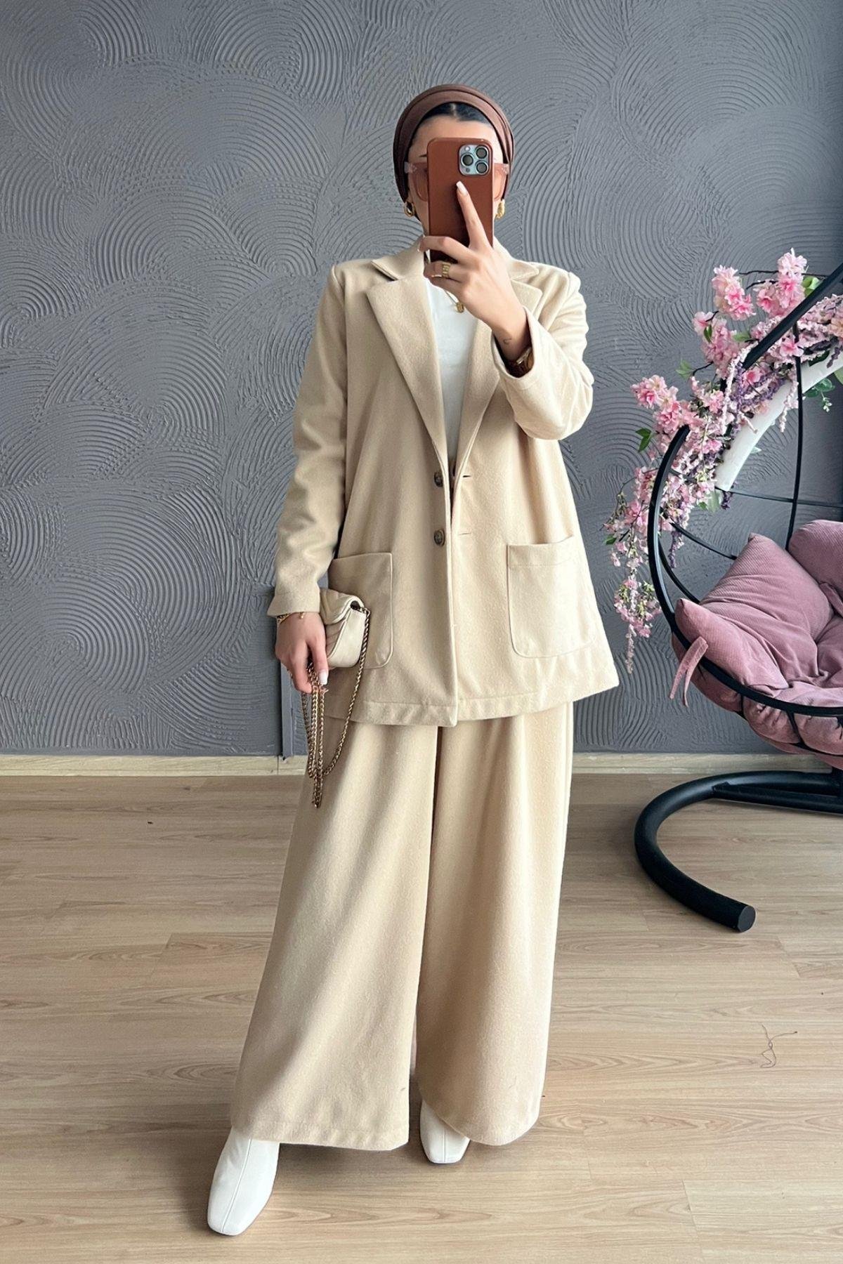 Kaşe Kaban BEJ, Fiyatları TABA Kaşe Kaban-GRİ – Haza Moda | Tesettür Giyim