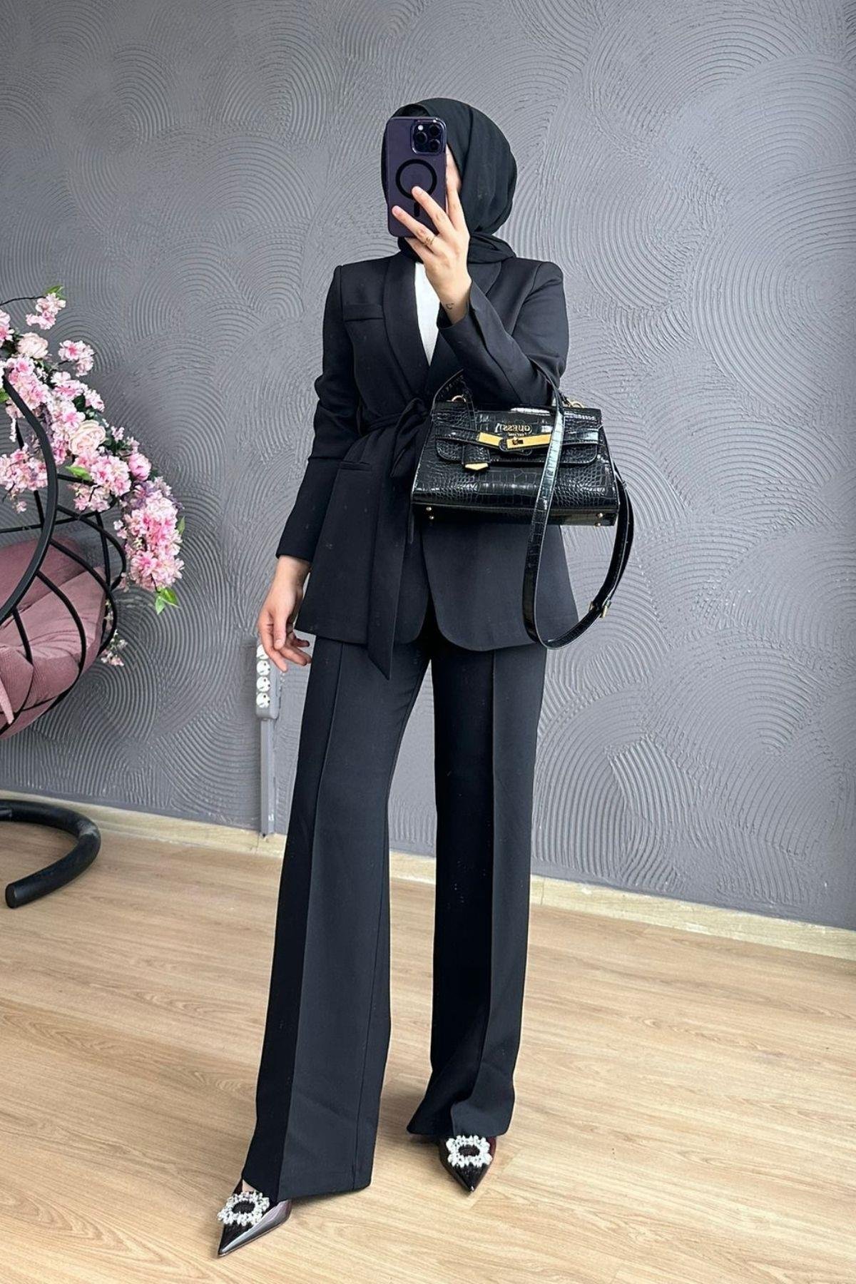 Kemerli Palazzo Takım Siyah, Fiyatları Kemerli Palazzo Takım Siyah – Haza Moda | Tesettür Giyim