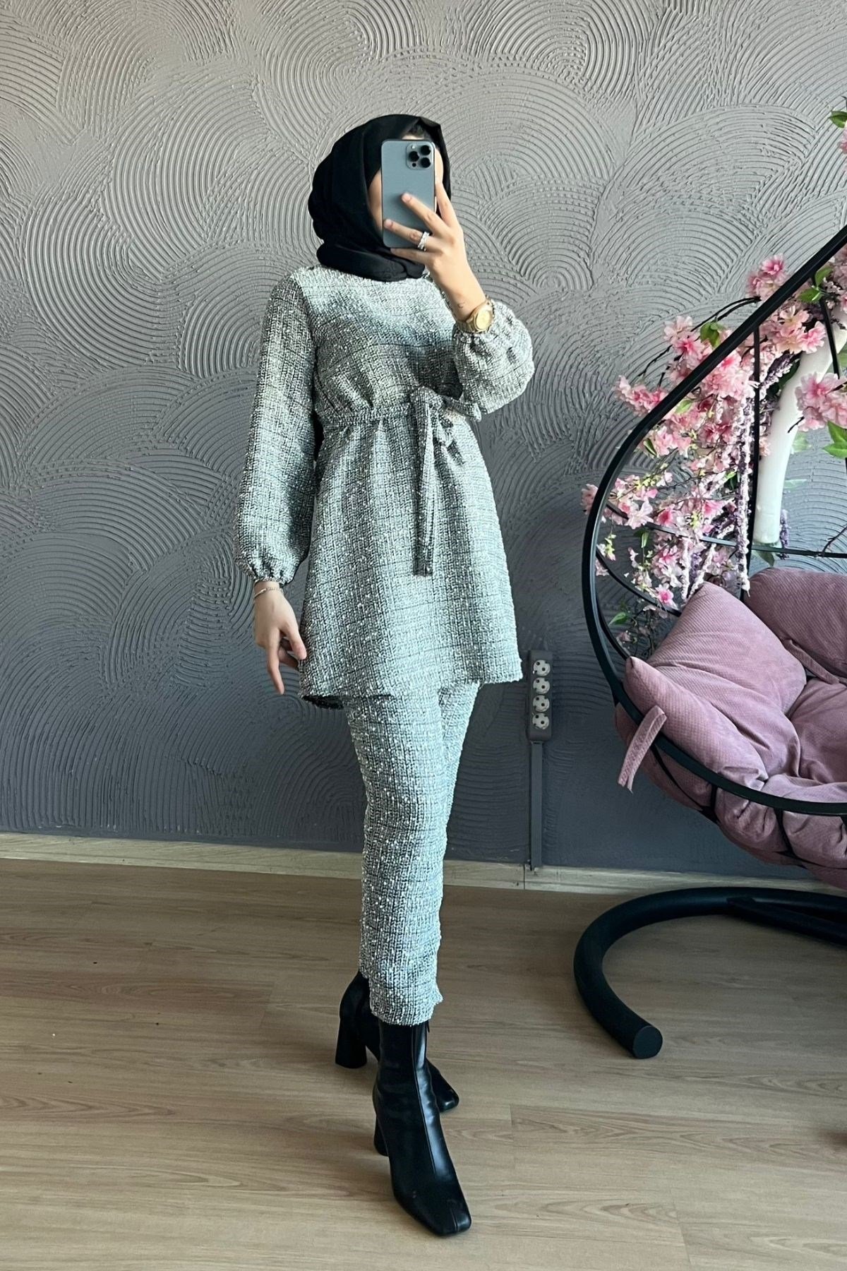 Kırçıllı Takım-GRİ, Fiyatları Büyük Cepli Takım-EKRU – Haza Moda | Tesettür Giyim