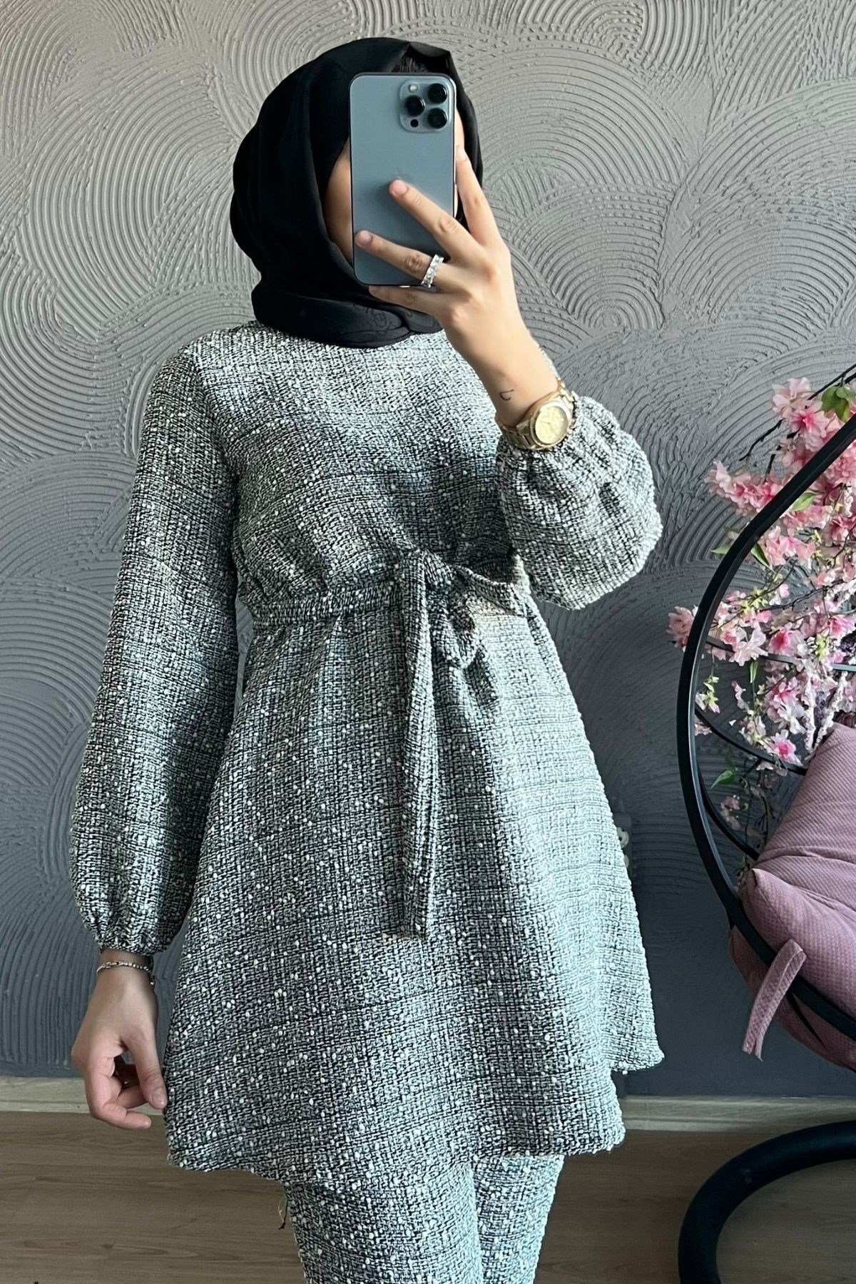 Kırçıllı Takım-GRİ, Fiyatları Büyük Cepli Takım-EKRU – Haza Moda | Tesettür Giyim