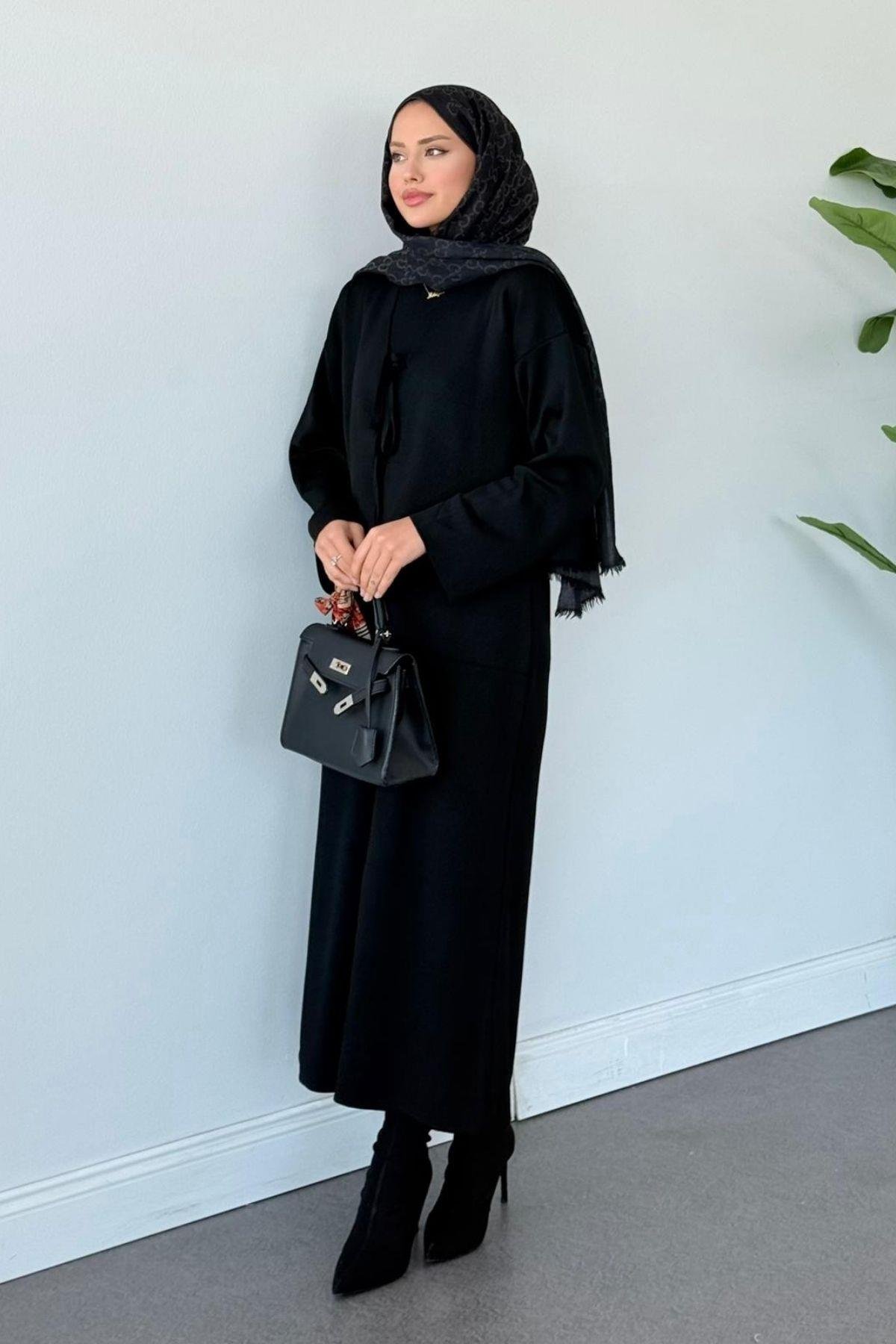 Kuğu Croplu Triko Elbise Siyah, Fiyatları Kuğu Croplu Triko Elbise Siyah- Haza Moda