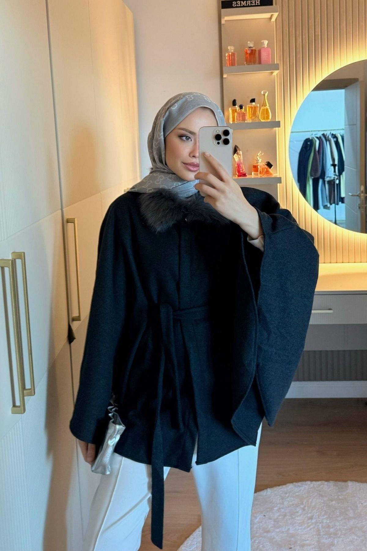 Kürk Yaka Panço Antrasit, Fiyatları Kürk Yaka Panço Antrasit| Haza Moda