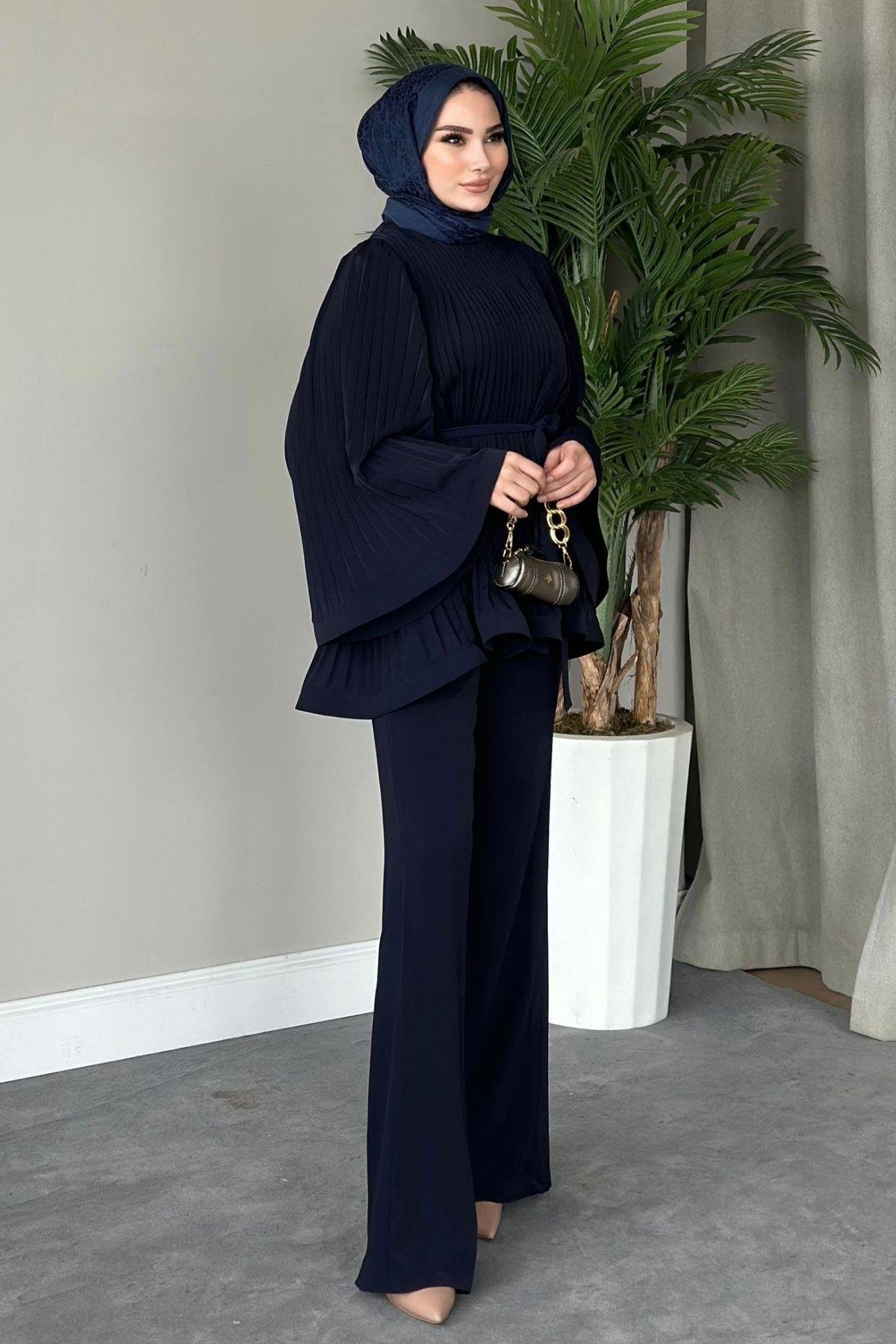 Larissa Takım Lacivert, Fiyatları 