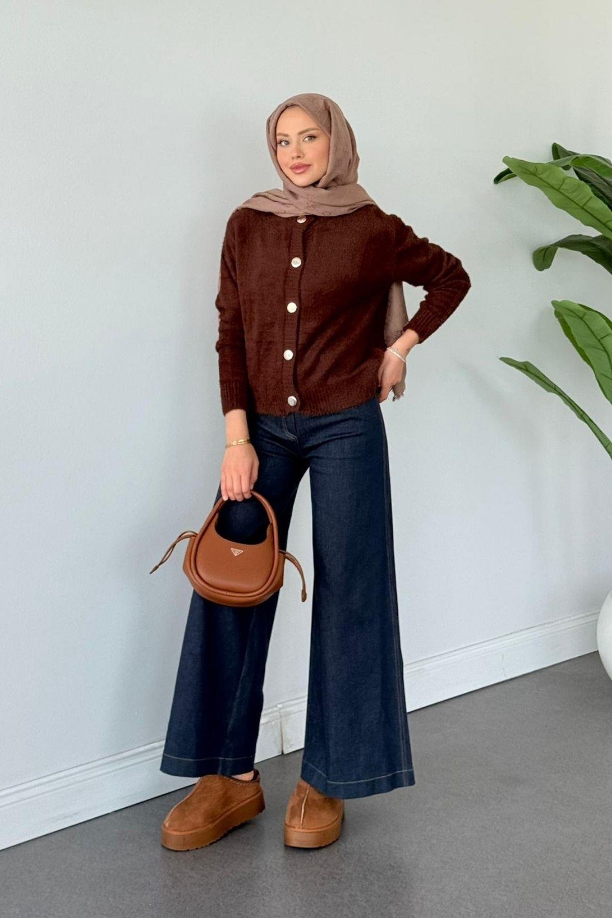 Lavinya Düğmeli Hırka Kahve, Fiyatları Lavinya Düğmeli Hırka Kahve Haza Moda 