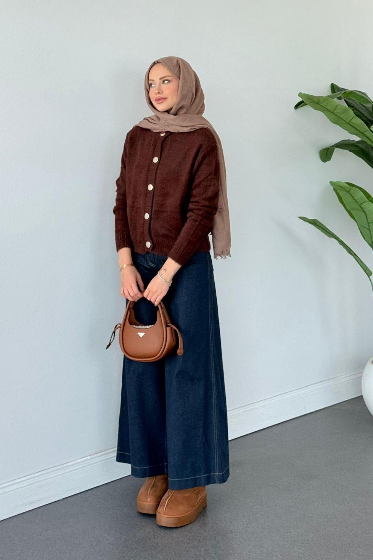 Lavinya Düğmeli Hırka Kahve, Fiyatları Lavinya Düğmeli Hırka Kahve Haza Moda 