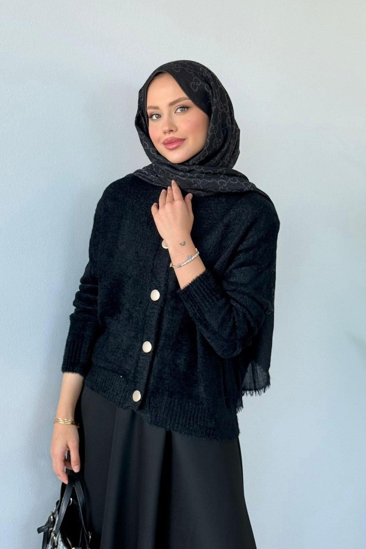 Lavinya Düğmeli Hırka Siyah, Fiyatları Lavinya Düğmeli Hırka Siyah Haza Moda 