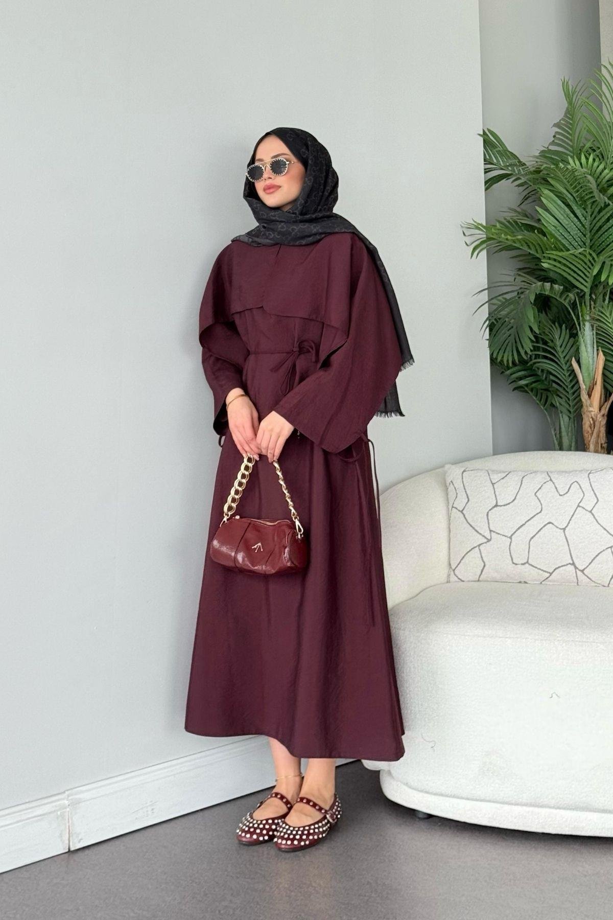 Loya Pelerinli Elbise Mürdüm, Fiyatları Loya Pelerinli Elbise Mürdüm