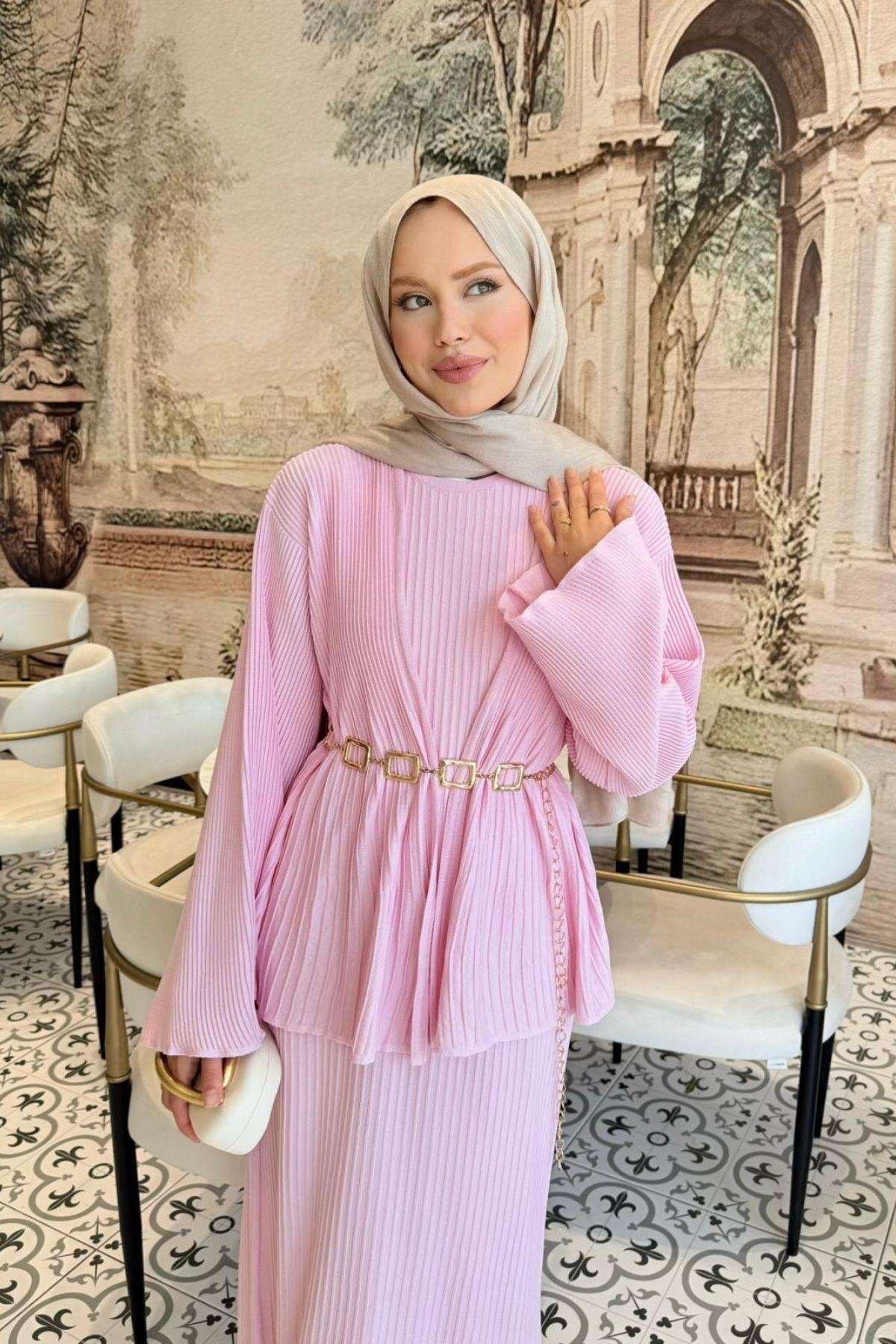 Medusa Jileli Elbise Pembe, Fiyatları Medusa Jileli Elbise Pembe- Haza Moda