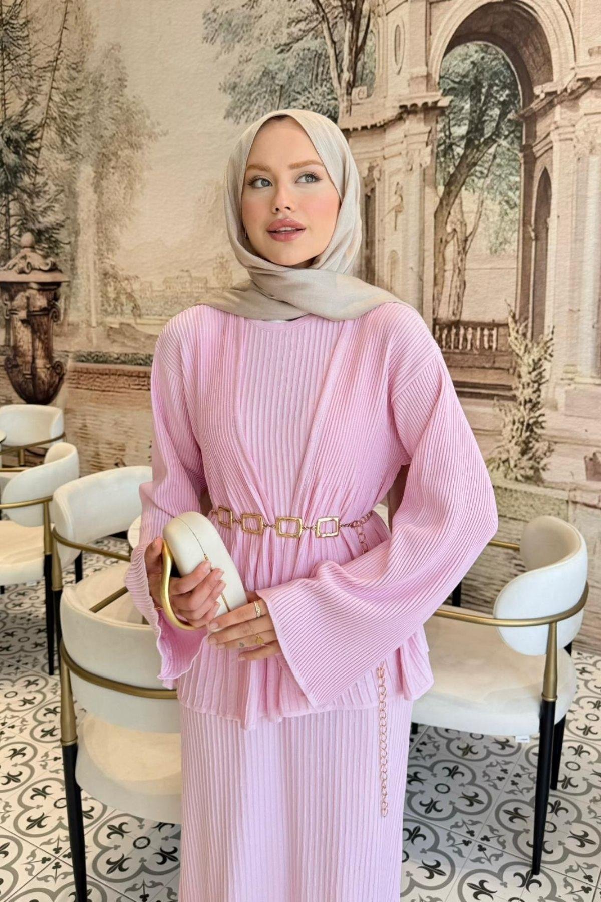 Medusa Jileli Elbise Pembe, Fiyatları Medusa Jileli Elbise Pembe- Haza Moda