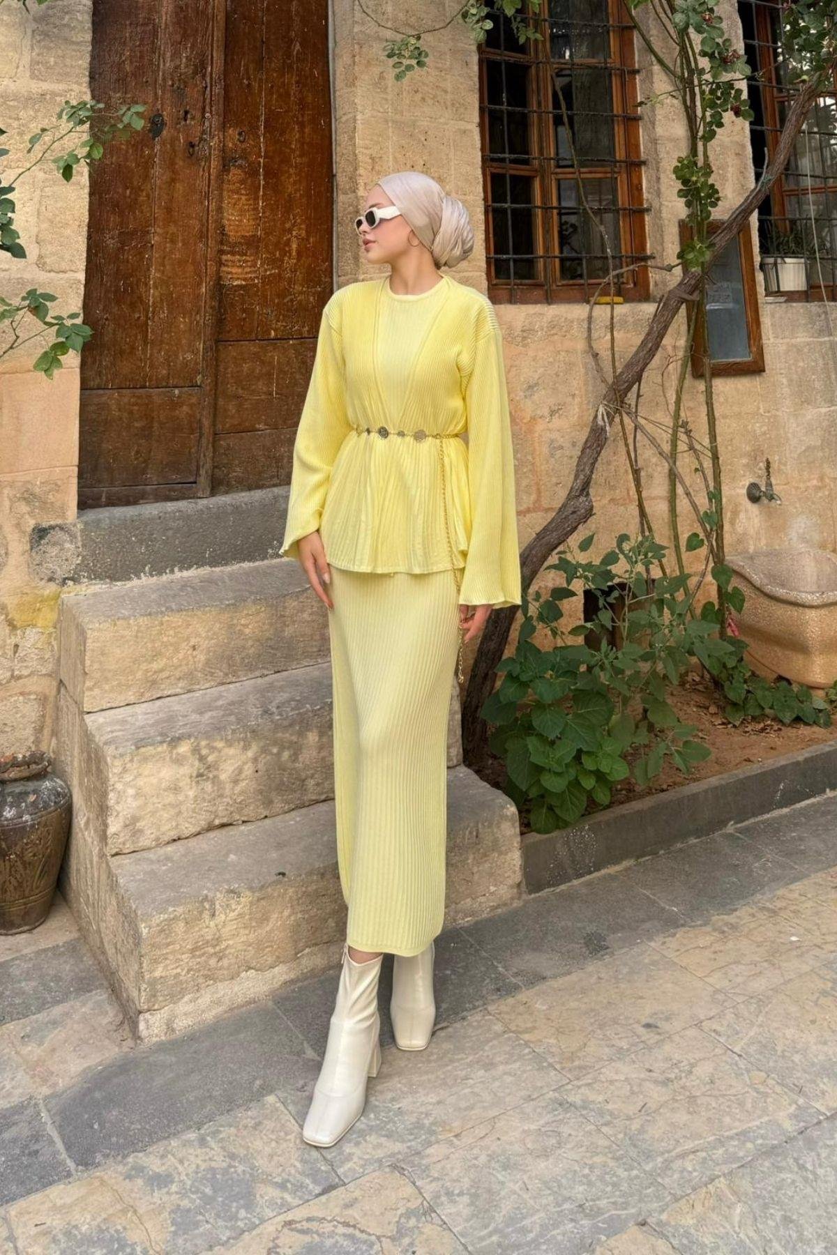 Medusa Jileli Elbise Sarı, Fiyatları Medusa Jileli Elbise Sarı- Haza Moda