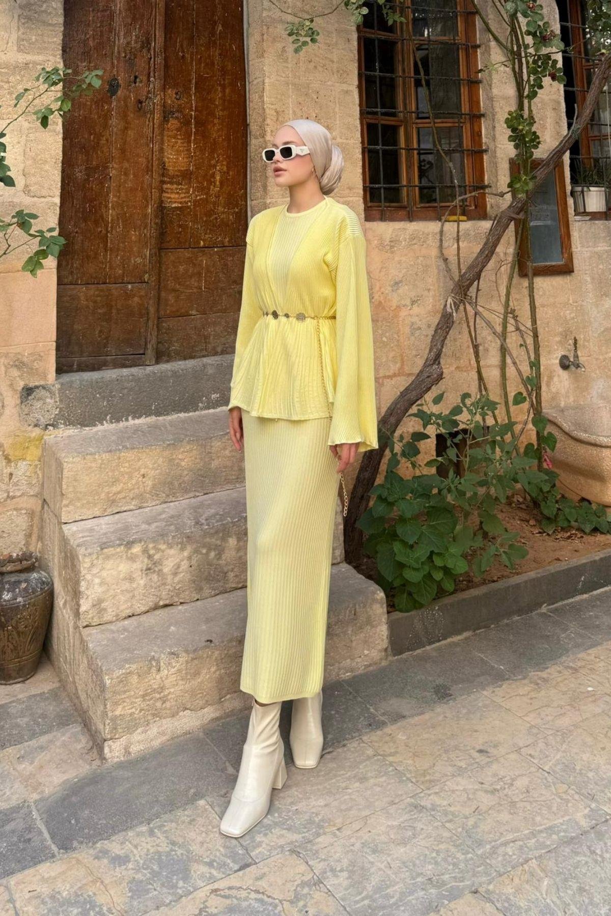 Medusa Jileli Elbise Sarı, Fiyatları Medusa Jileli Elbise Sarı- Haza Moda