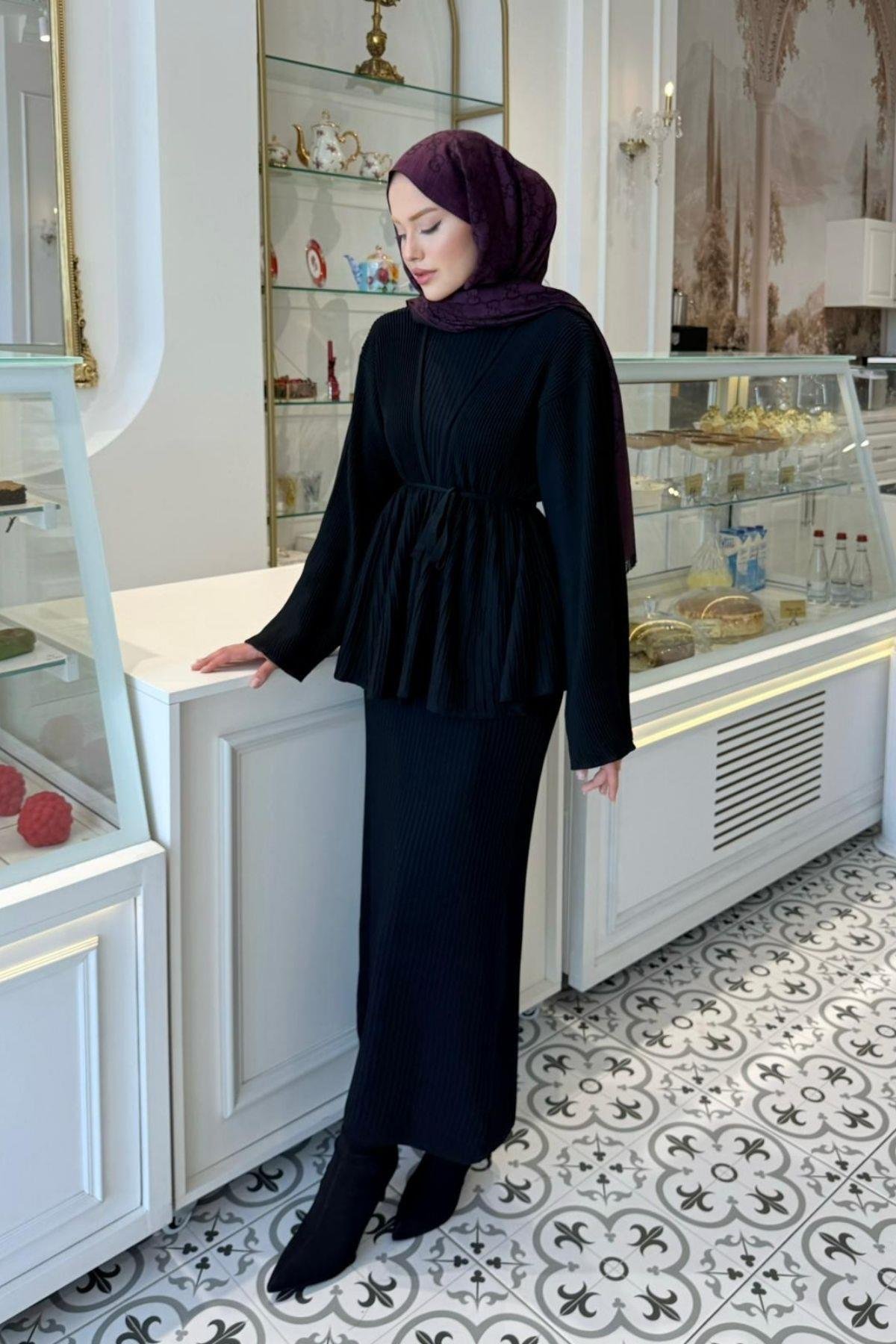 Medusa Jileli Elbise Siyah, Fiyatları Medusa Jileli Elbise Siyah- Haza Moda