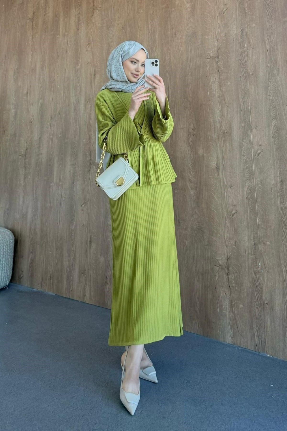 Medusa Jileli Elbise Yağ Yeşili, Fiyatları Medusa Jileli Elbise  Yağ Yeşili - Haza Moda