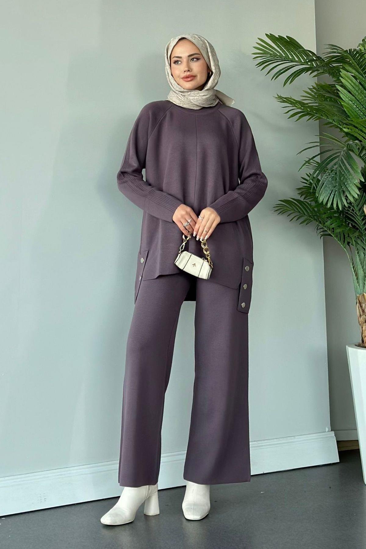 Metal Düğmeli Triko Takım Fuşya, Fiyatları Haza Moda | Tesettür Giyim | Metal Düğmeli Triko Takım Fuşya